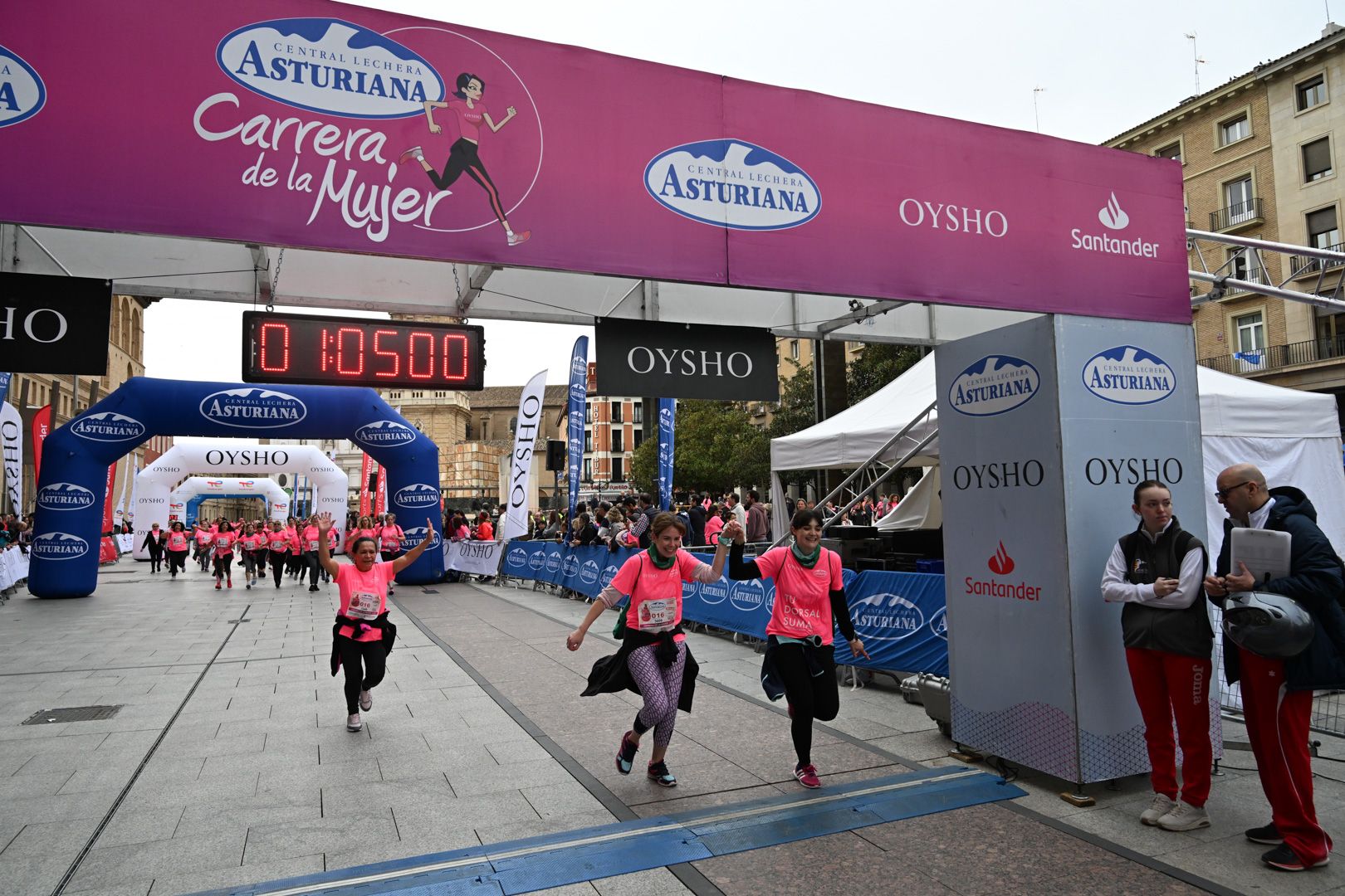 Todas las fotos de la Carrera de la Mujer de Zaragoza 2023. 6665