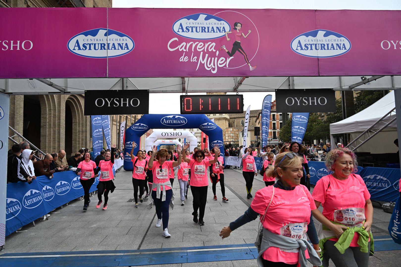 Todas las fotos de la Carrera de la Mujer de Zaragoza 2023. 7153