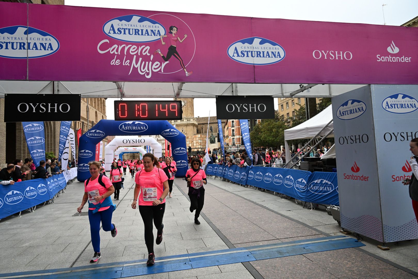 Todas las fotos de la Carrera de la Mujer de Zaragoza 2023. 6438