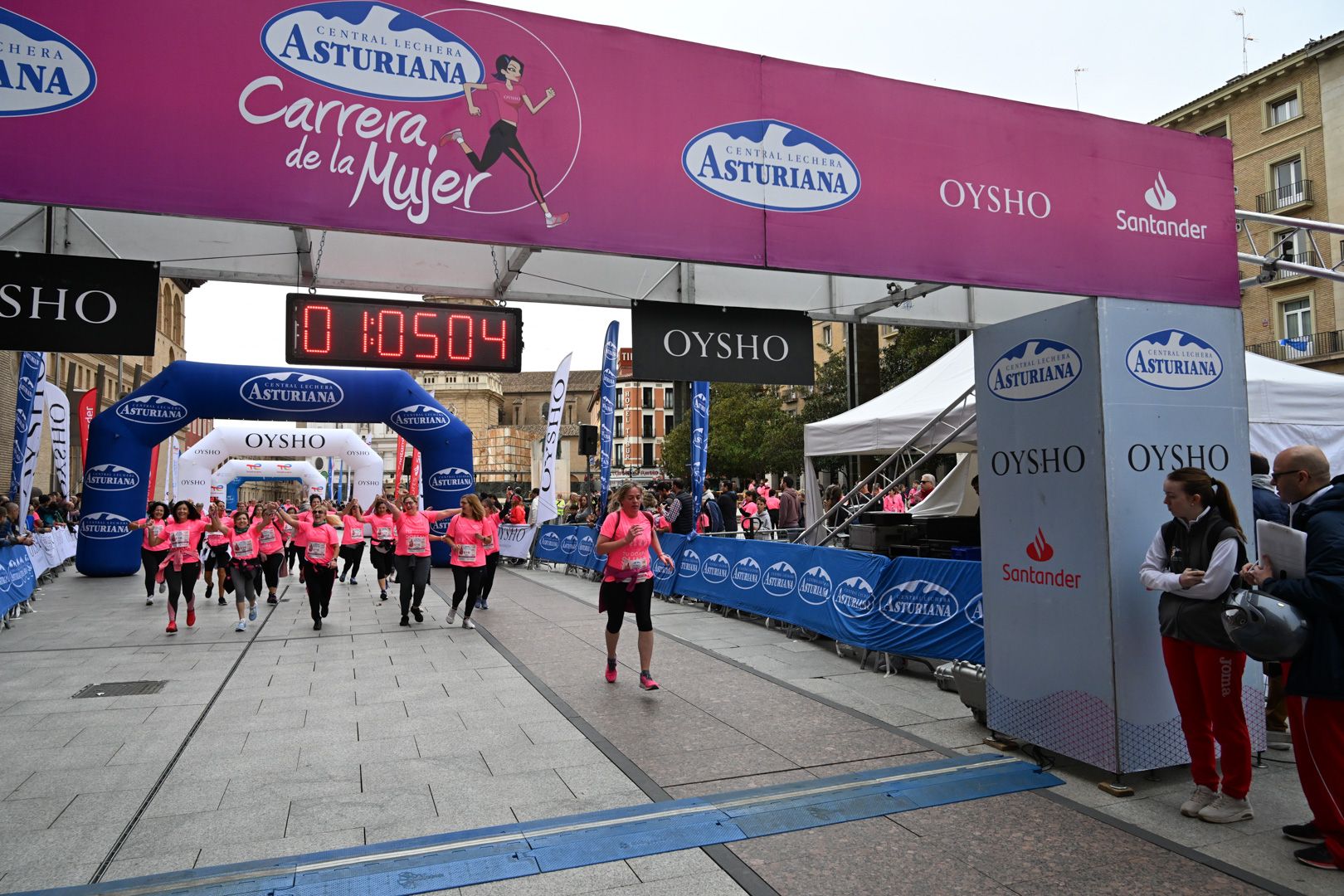 Todas las fotos de la Carrera de la Mujer de Zaragoza 2023. 6667