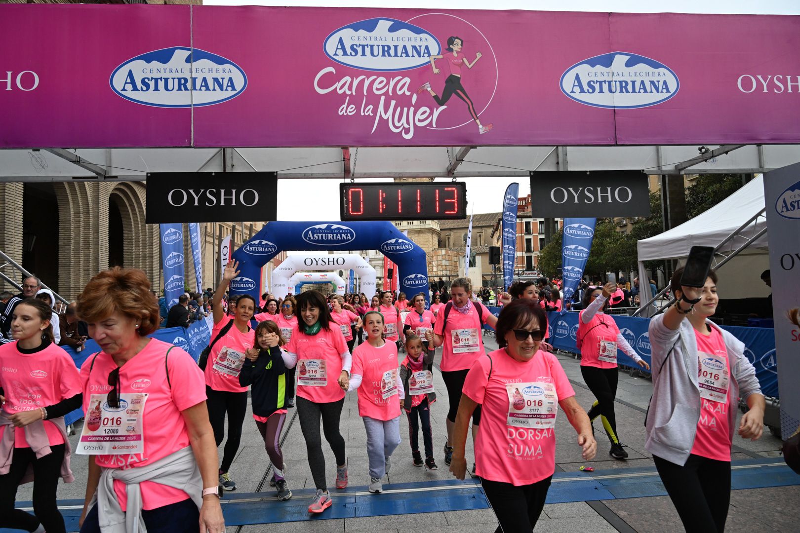 Todas las fotos de la Carrera de la Mujer de Zaragoza 2023. 7157