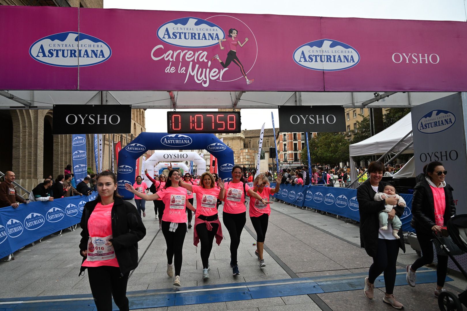 Todas las fotos de la Carrera de la Mujer de Zaragoza 2023. 6914