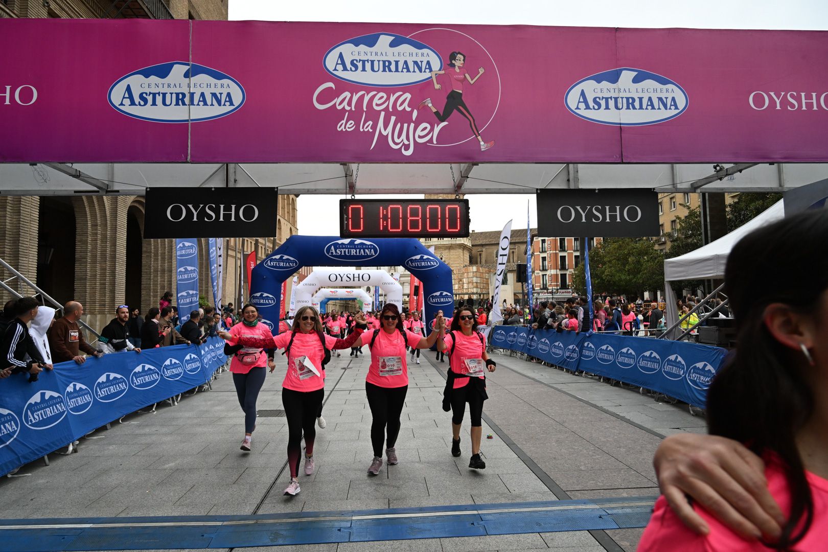 Todas las fotos de la Carrera de la Mujer de Zaragoza 2023. 6915