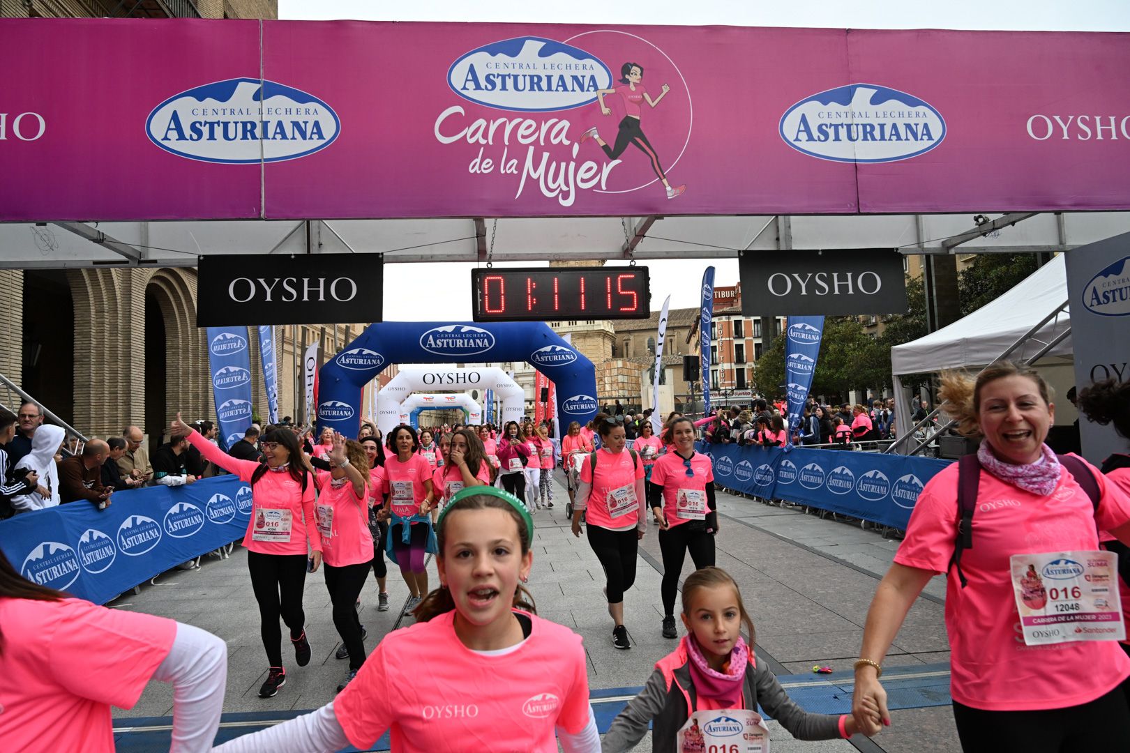 Todas las fotos de la Carrera de la Mujer de Zaragoza 2023. 7159