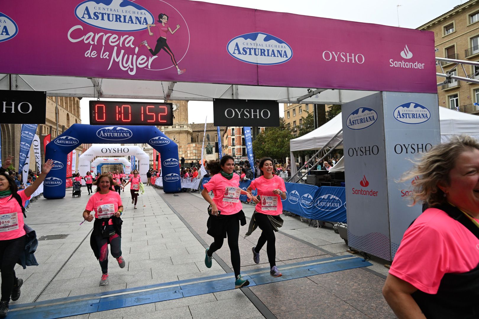 Todas las fotos de la Carrera de la Mujer de Zaragoza 2023. 6444