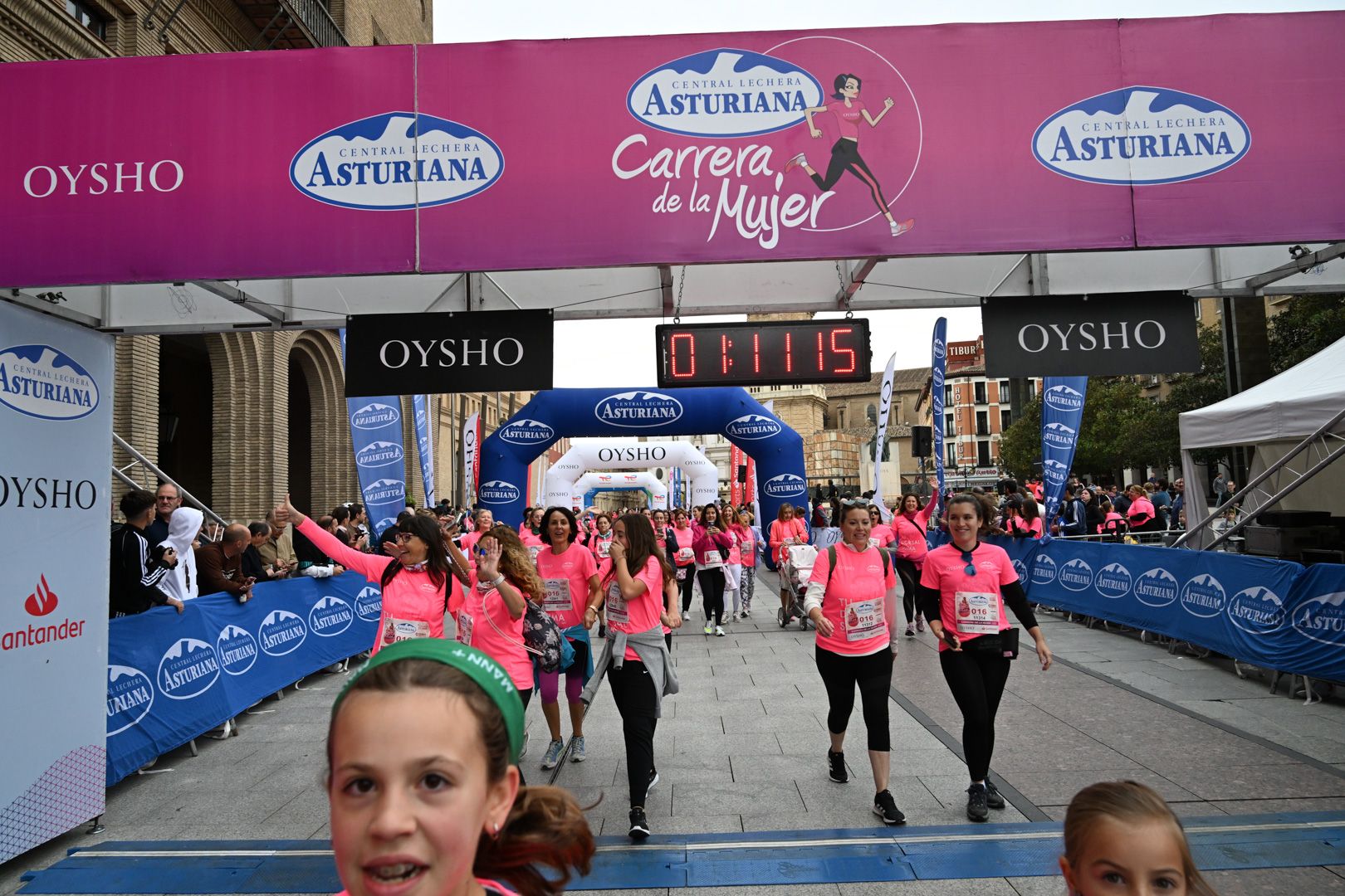 Todas las fotos de la Carrera de la Mujer de Zaragoza 2023. 7160