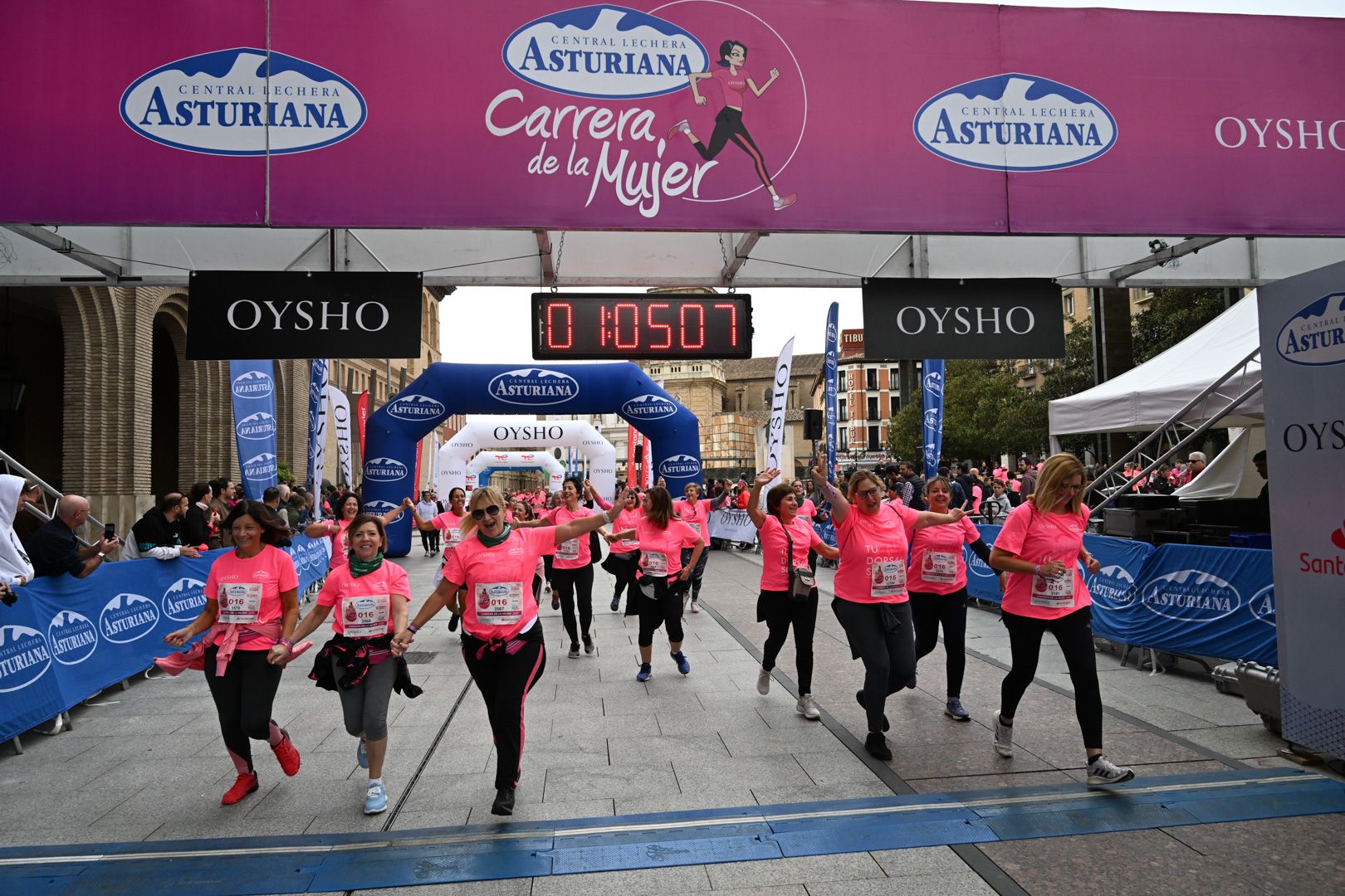 Todas las fotos de la Carrera de la Mujer de Zaragoza 2023. 6673