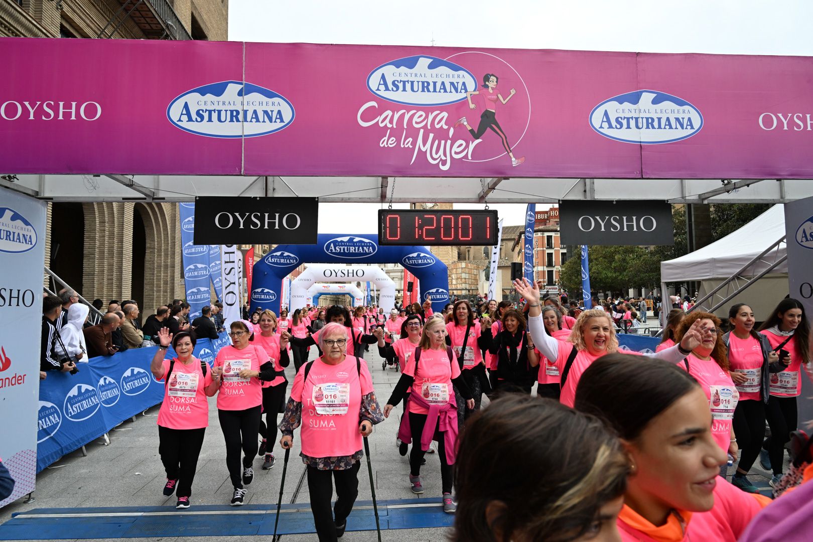 Todas las fotos de la Carrera de la Mujer de Zaragoza 2023. 7895