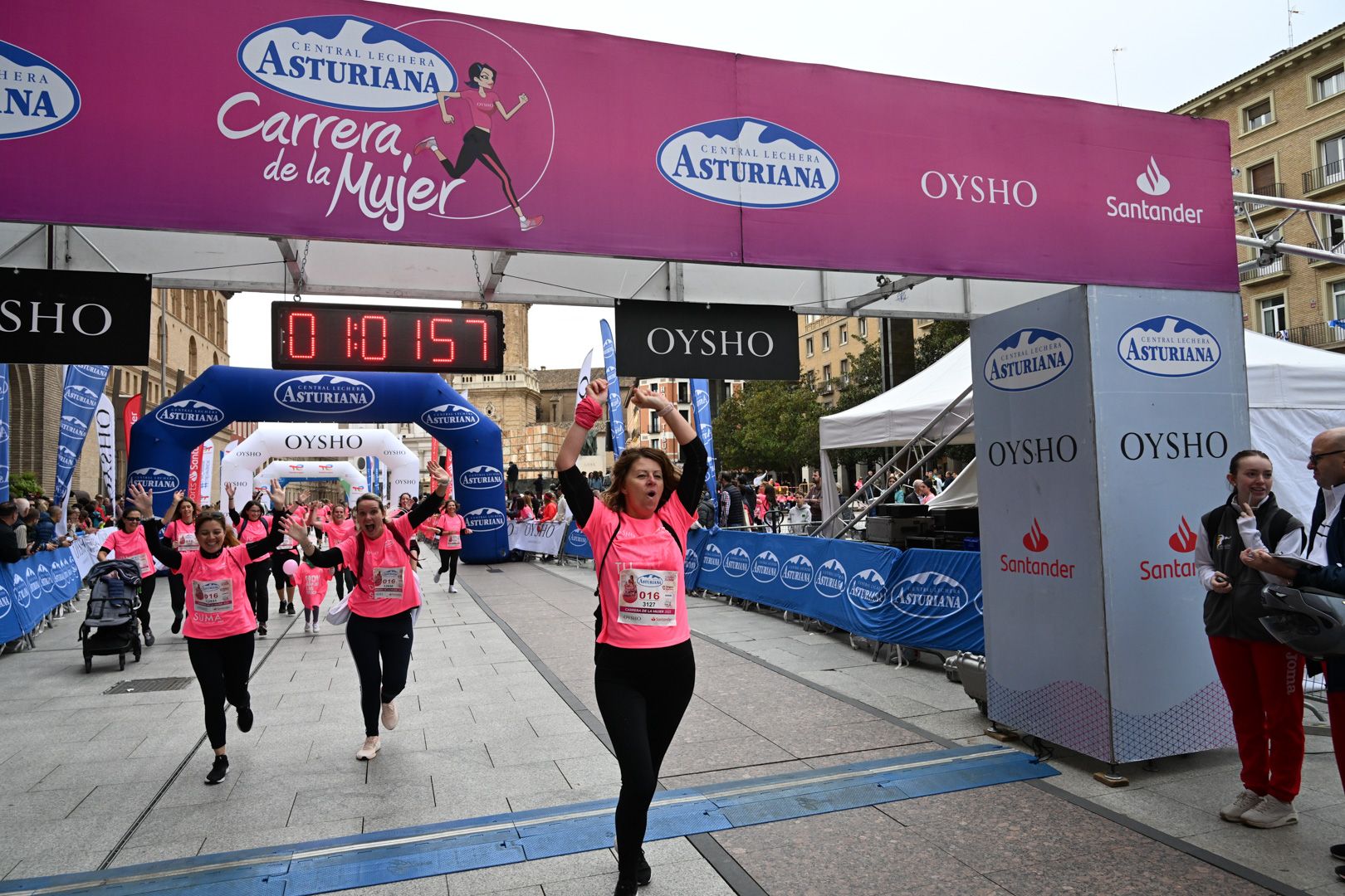 Todas las fotos de la Carrera de la Mujer de Zaragoza 2023. 6450