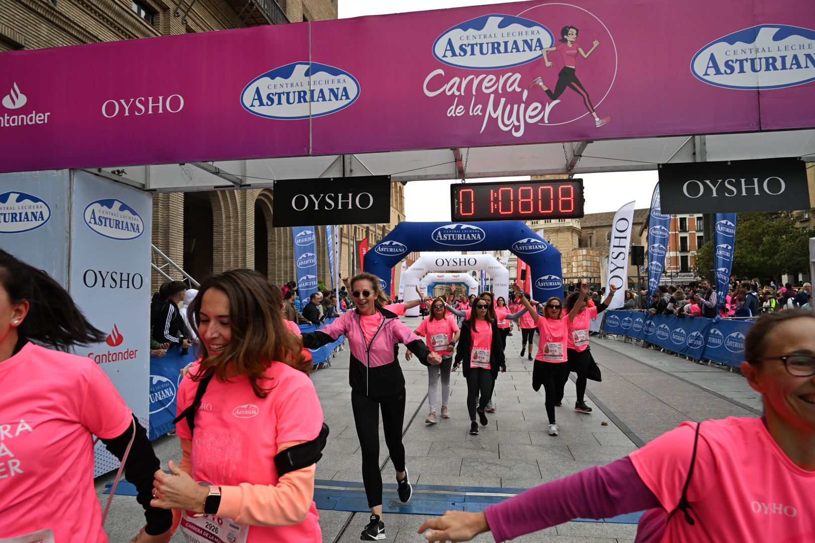 Todas las fotos de la Carrera de la Mujer de Zaragoza 2023. 6925