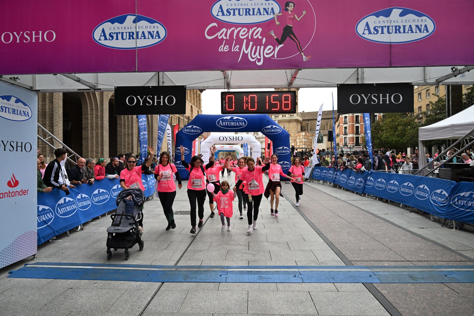 Todas las fotos de la Carrera de la Mujer de Zaragoza 2023. 6454