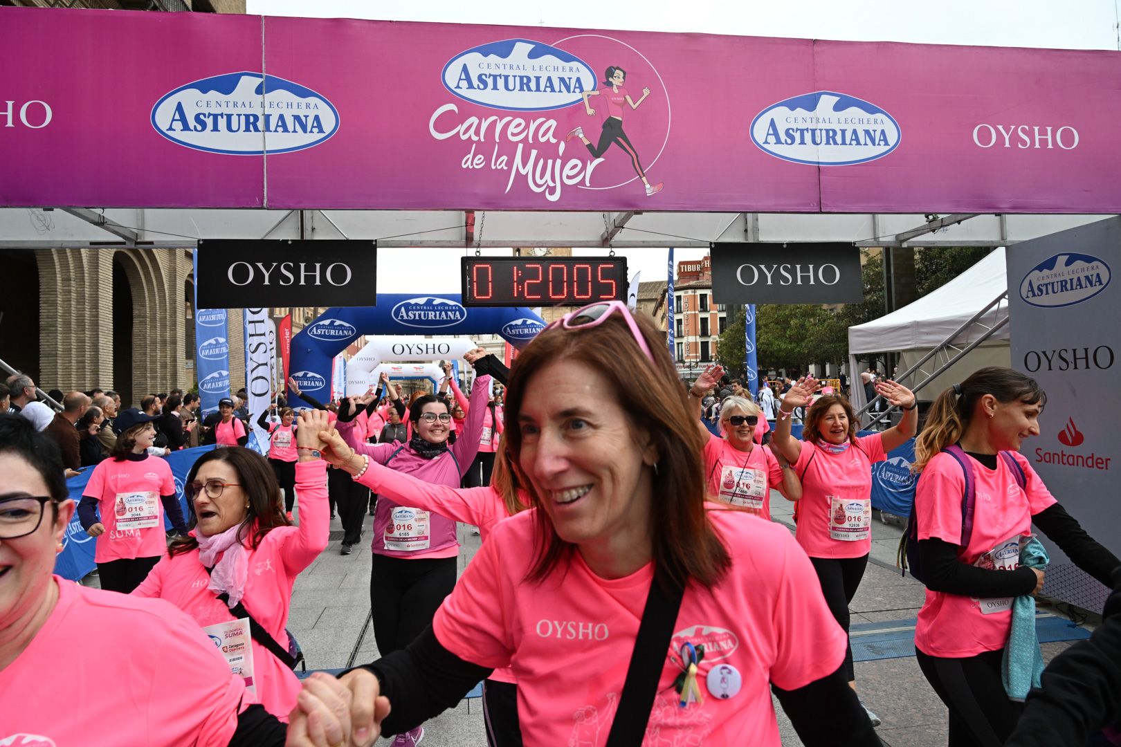 Todas las fotos de la Carrera de la Mujer de Zaragoza 2023. 7901