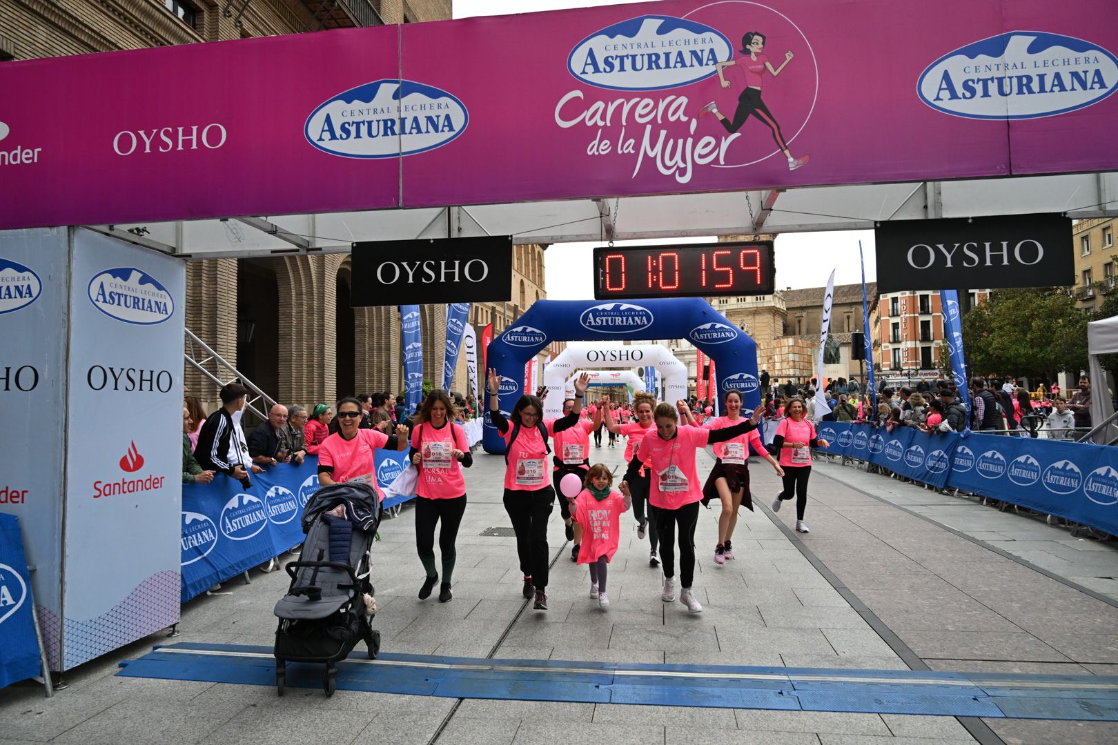 Todas las fotos de la Carrera de la Mujer de Zaragoza 2023. 6455