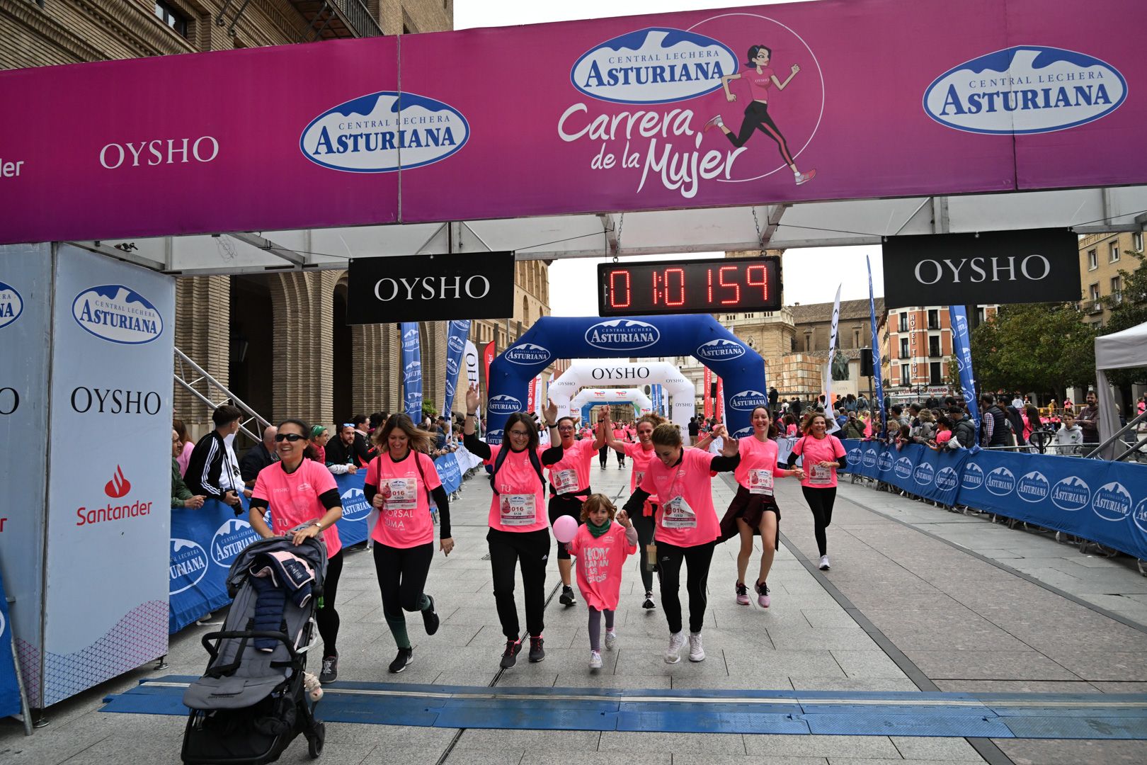 Todas las fotos de la Carrera de la Mujer de Zaragoza 2023. 6456
