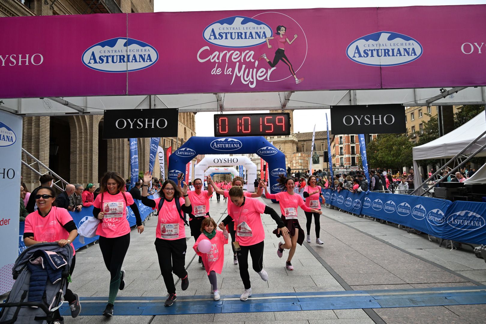 Todas las fotos de la Carrera de la Mujer de Zaragoza 2023. 6457