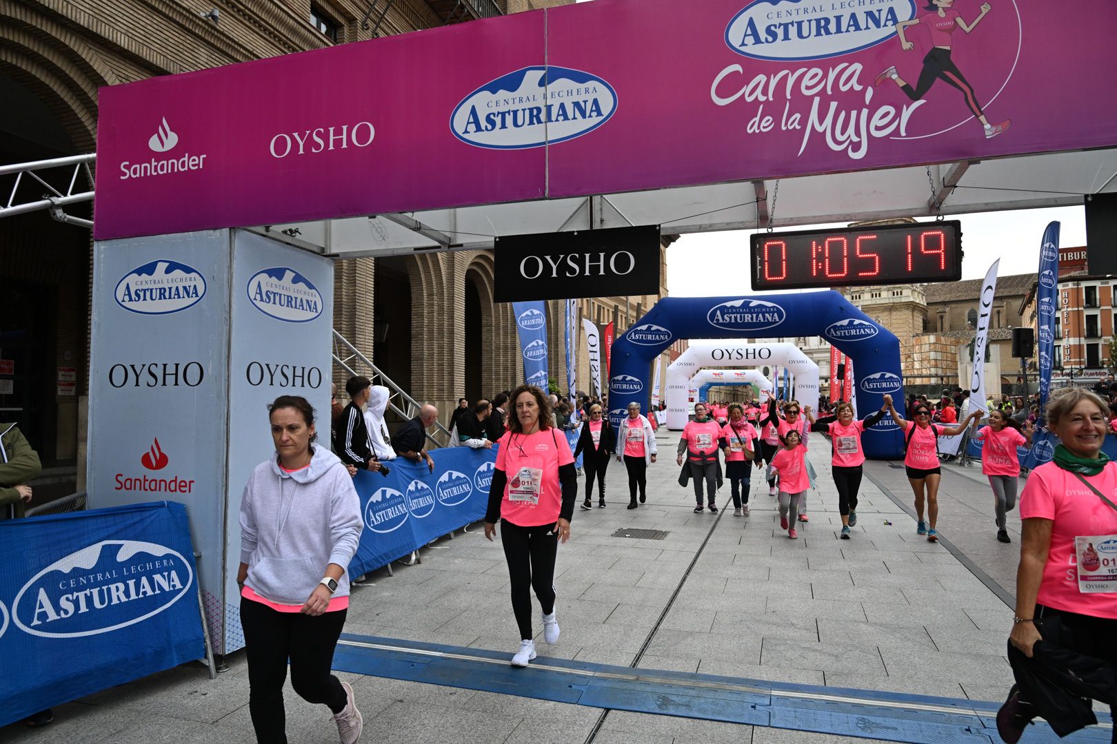 Todas las fotos de la Carrera de la Mujer de Zaragoza 2023. 6686
