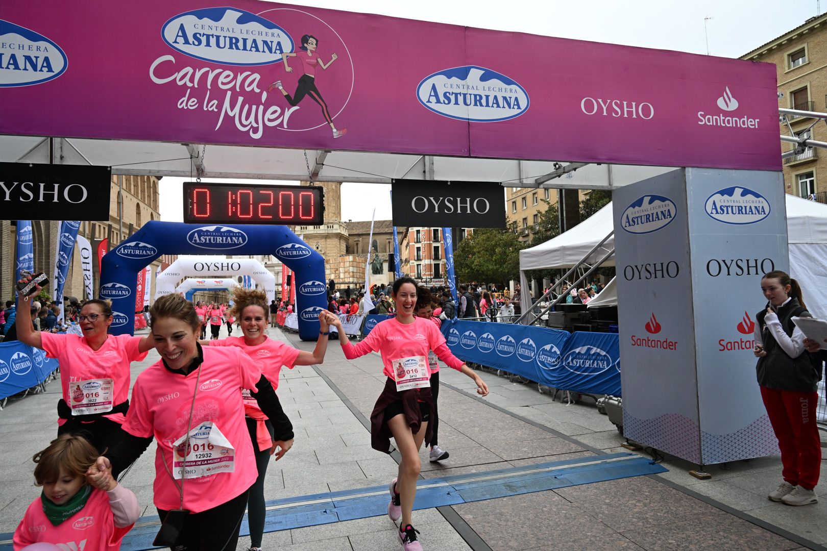 Todas las fotos de la Carrera de la Mujer de Zaragoza 2023. 6459