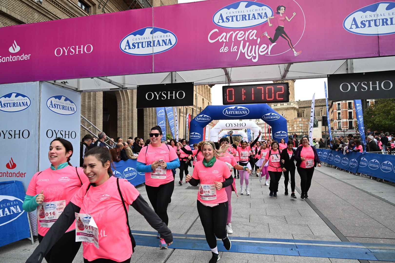 Todas las fotos de la Carrera de la Mujer de Zaragoza 2023. 7661