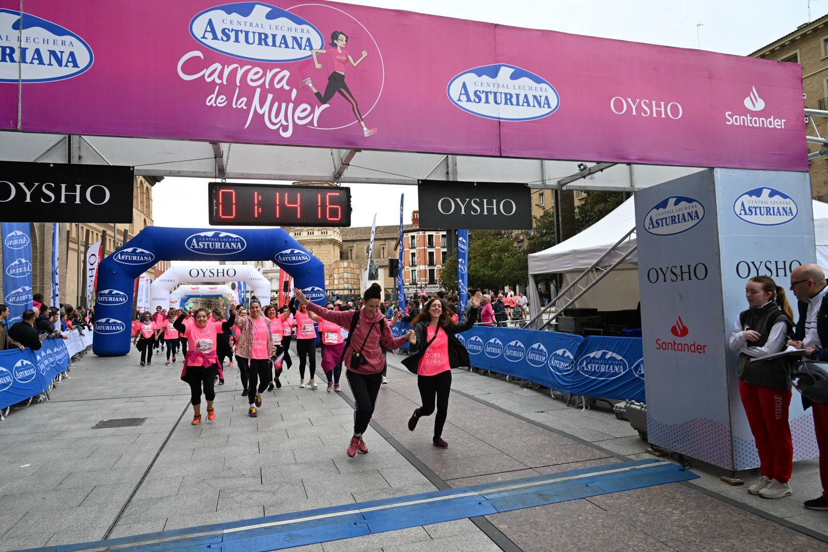 Todas las fotos de la Carrera de la Mujer de Zaragoza 2023. 7418