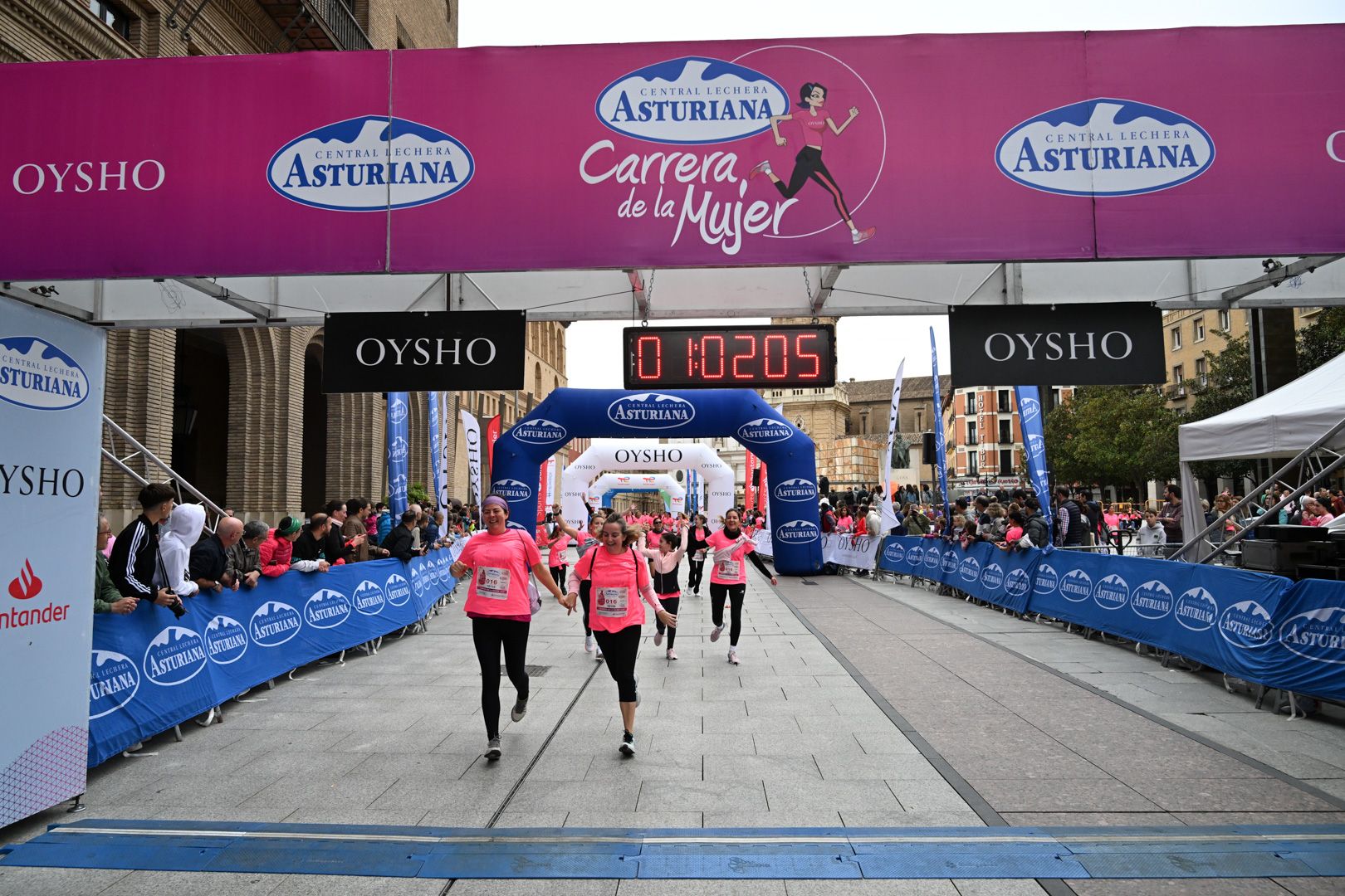 Todas las fotos de la Carrera de la Mujer de Zaragoza 2023. 6461