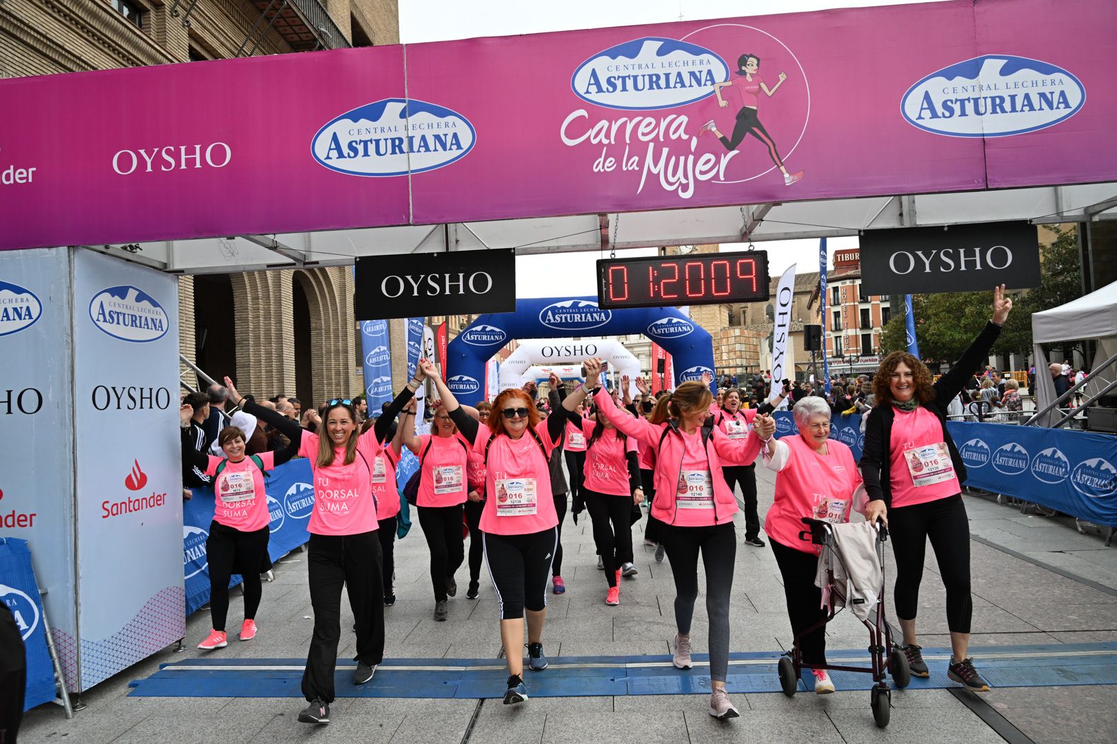 Todas las fotos de la Carrera de la Mujer de Zaragoza 2023. 7908
