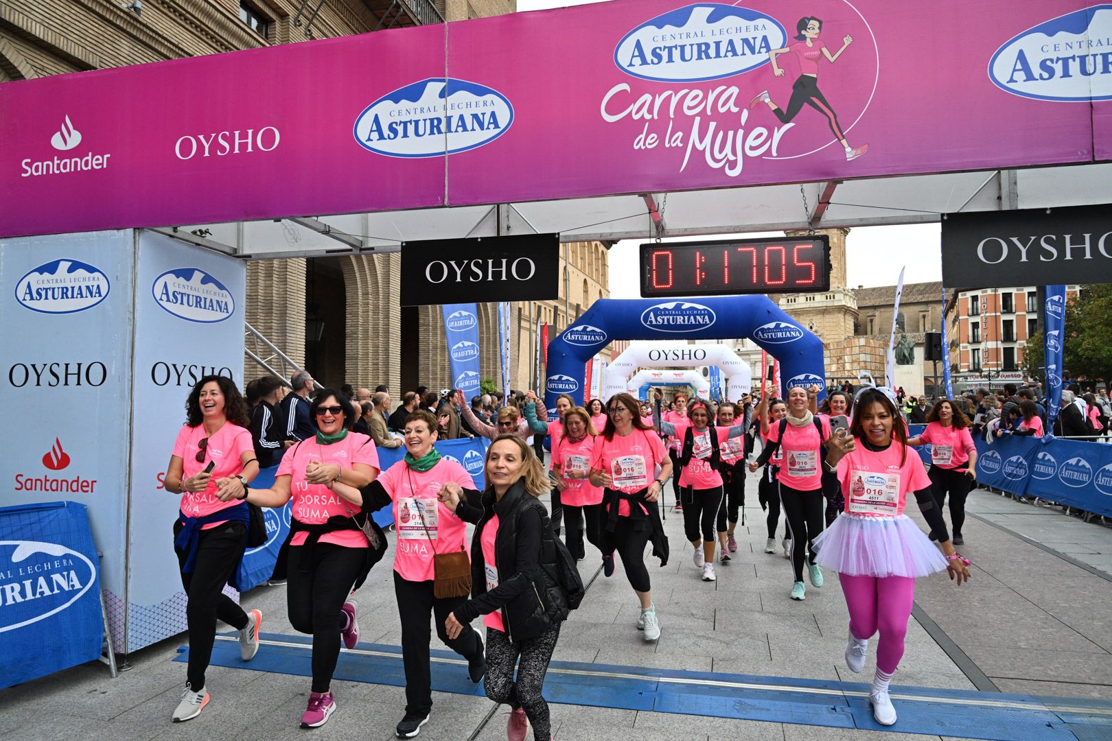 Todas las fotos de la Carrera de la Mujer de Zaragoza 2023. 7666