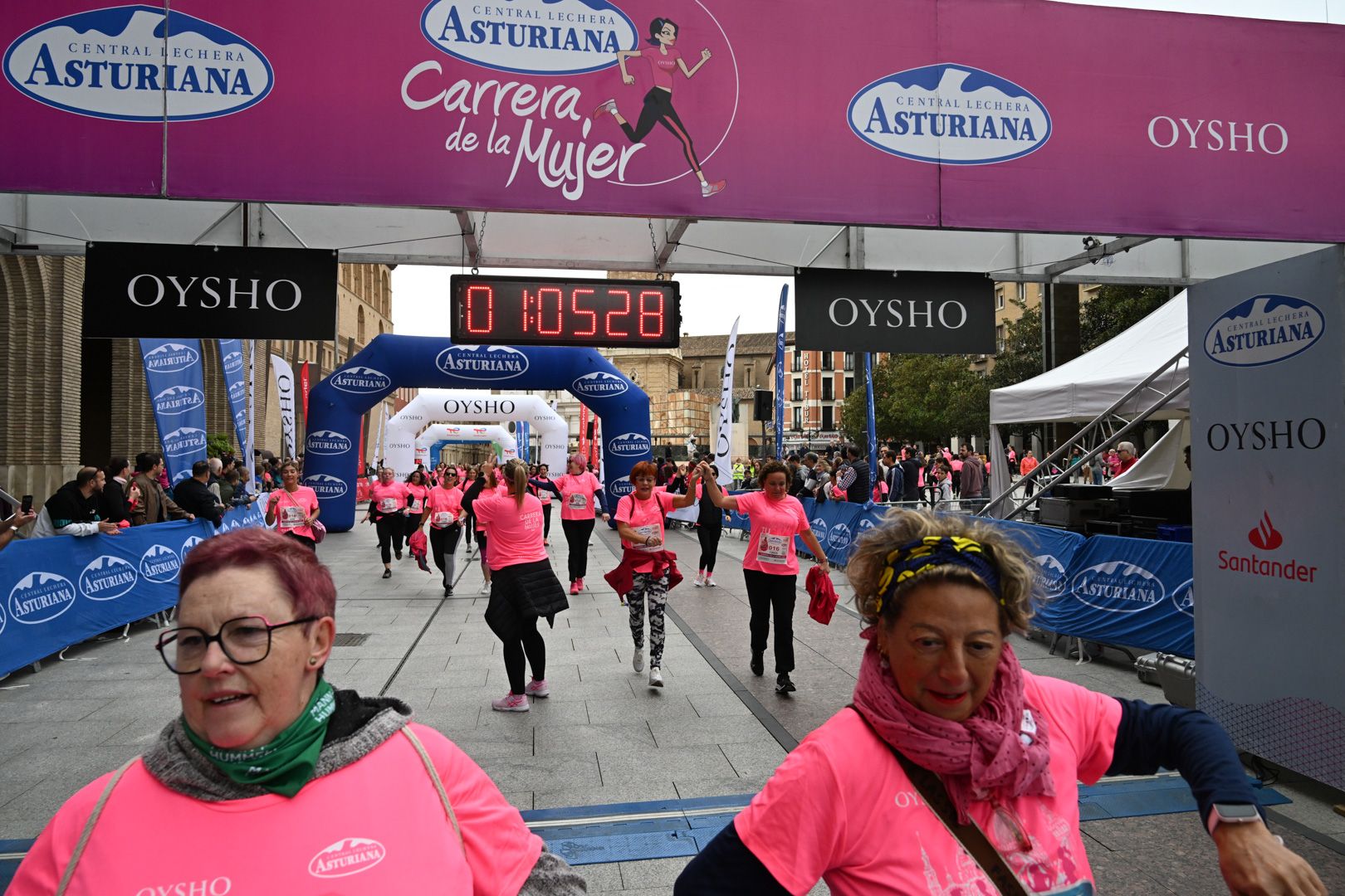 Todas las fotos de la Carrera de la Mujer de Zaragoza 2023. 6693