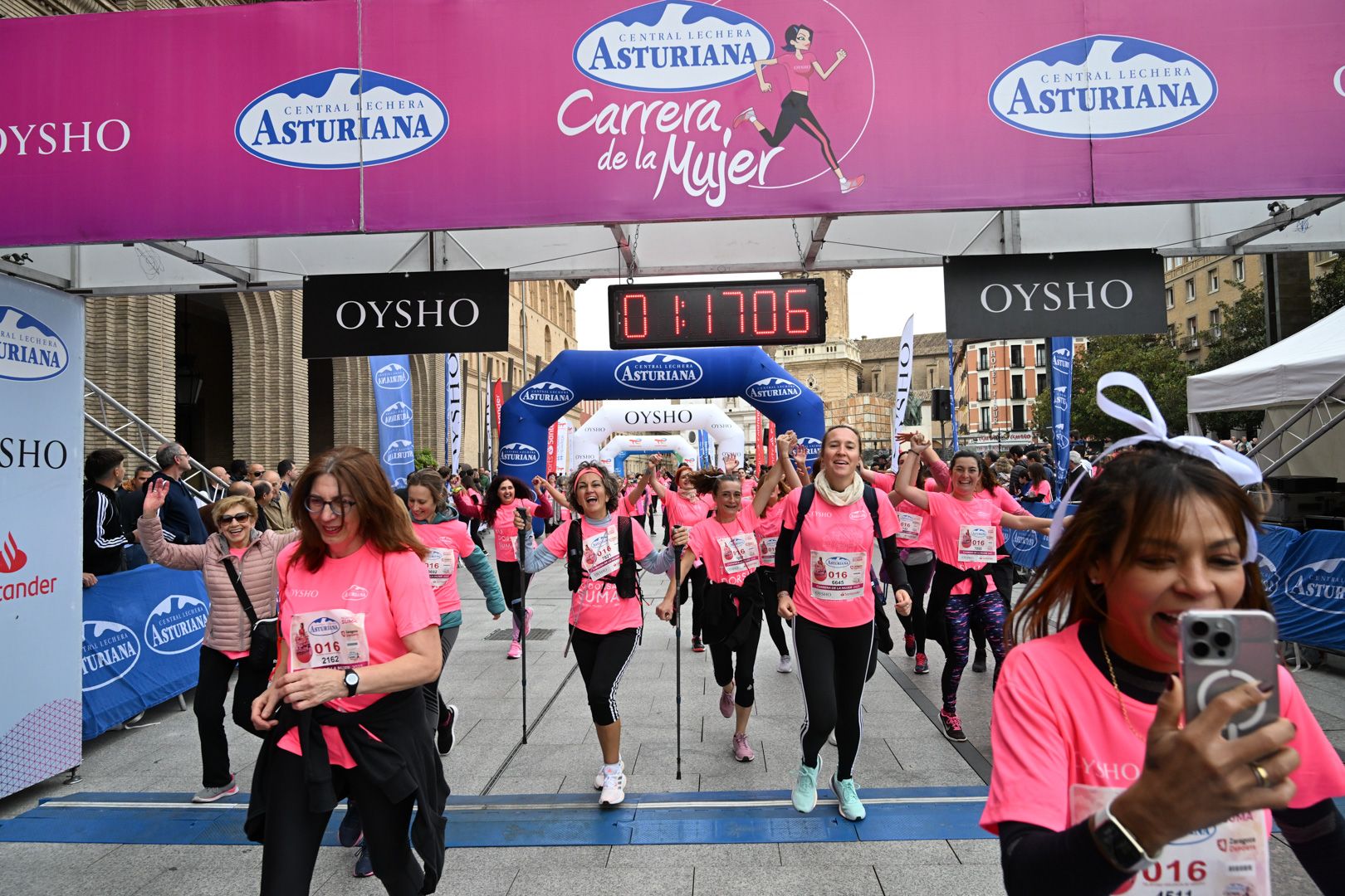 Todas las fotos de la Carrera de la Mujer de Zaragoza 2023. 7669