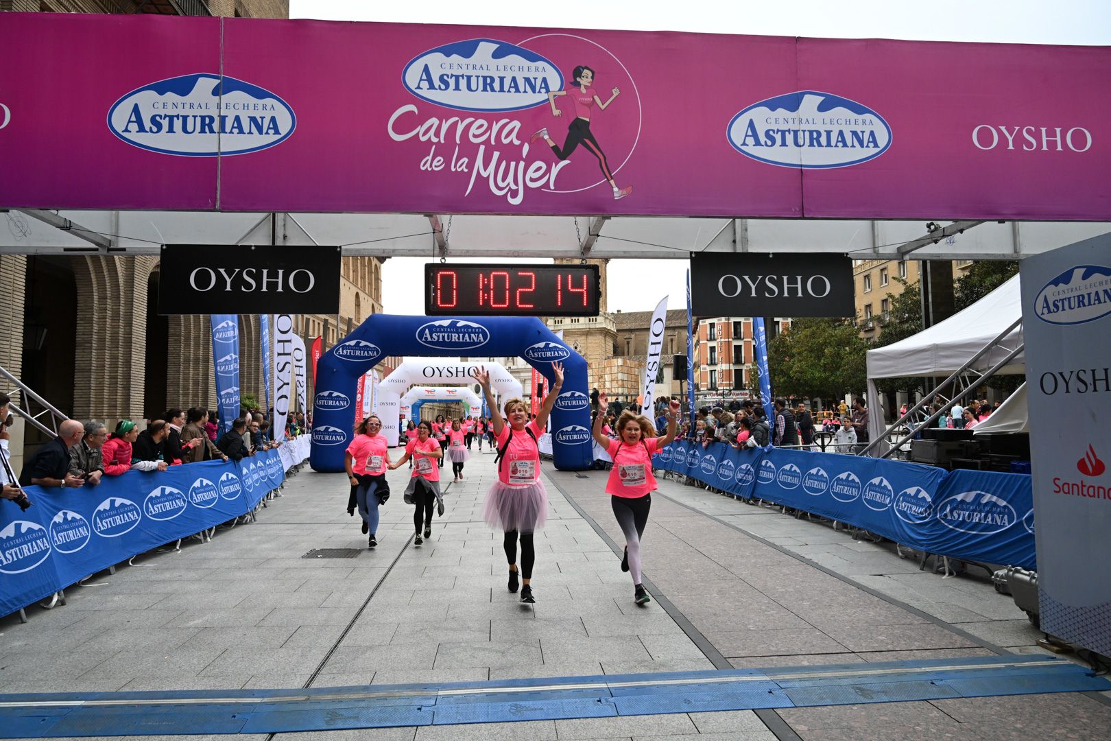 Todas las fotos de la Carrera de la Mujer de Zaragoza 2023. 6469