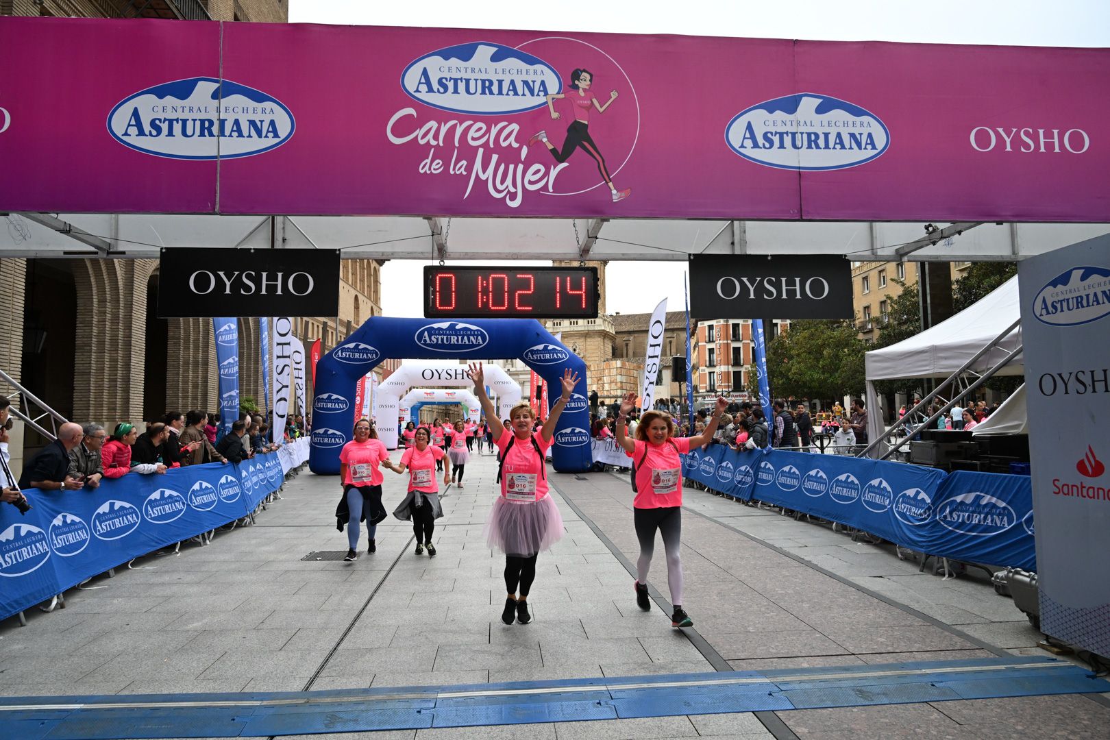 Todas las fotos de la Carrera de la Mujer de Zaragoza 2023. 6470