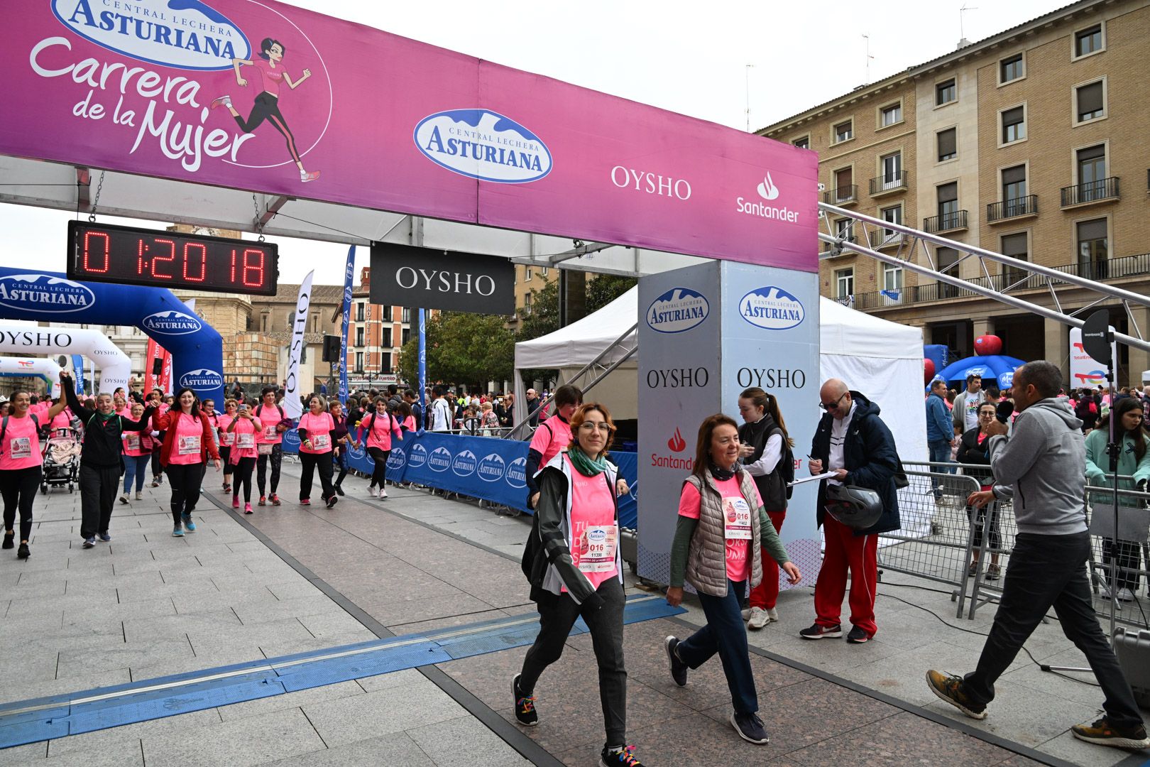 Todas las fotos de la Carrera de la Mujer de Zaragoza 2023. 7916