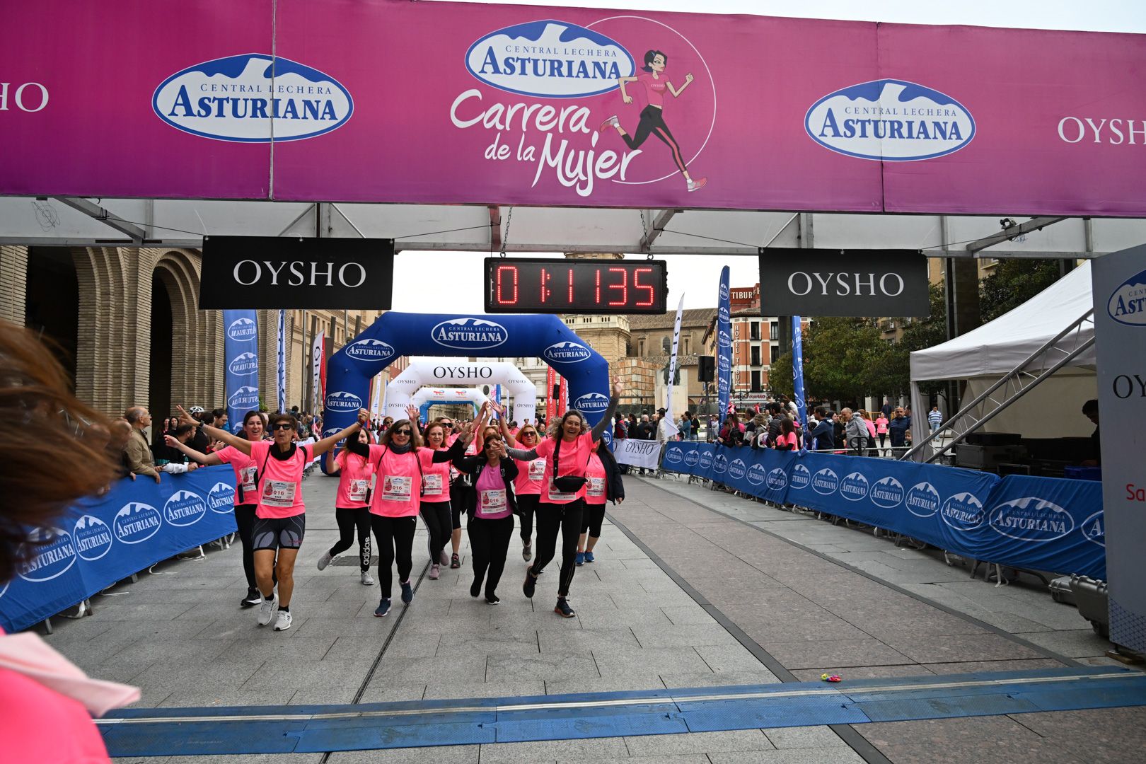 Todas las fotos de la Carrera de la Mujer de Zaragoza 2023. 7188