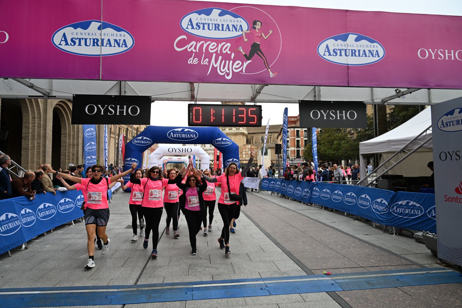 Todas las fotos de la Carrera de la Mujer de Zaragoza 2023. 7189