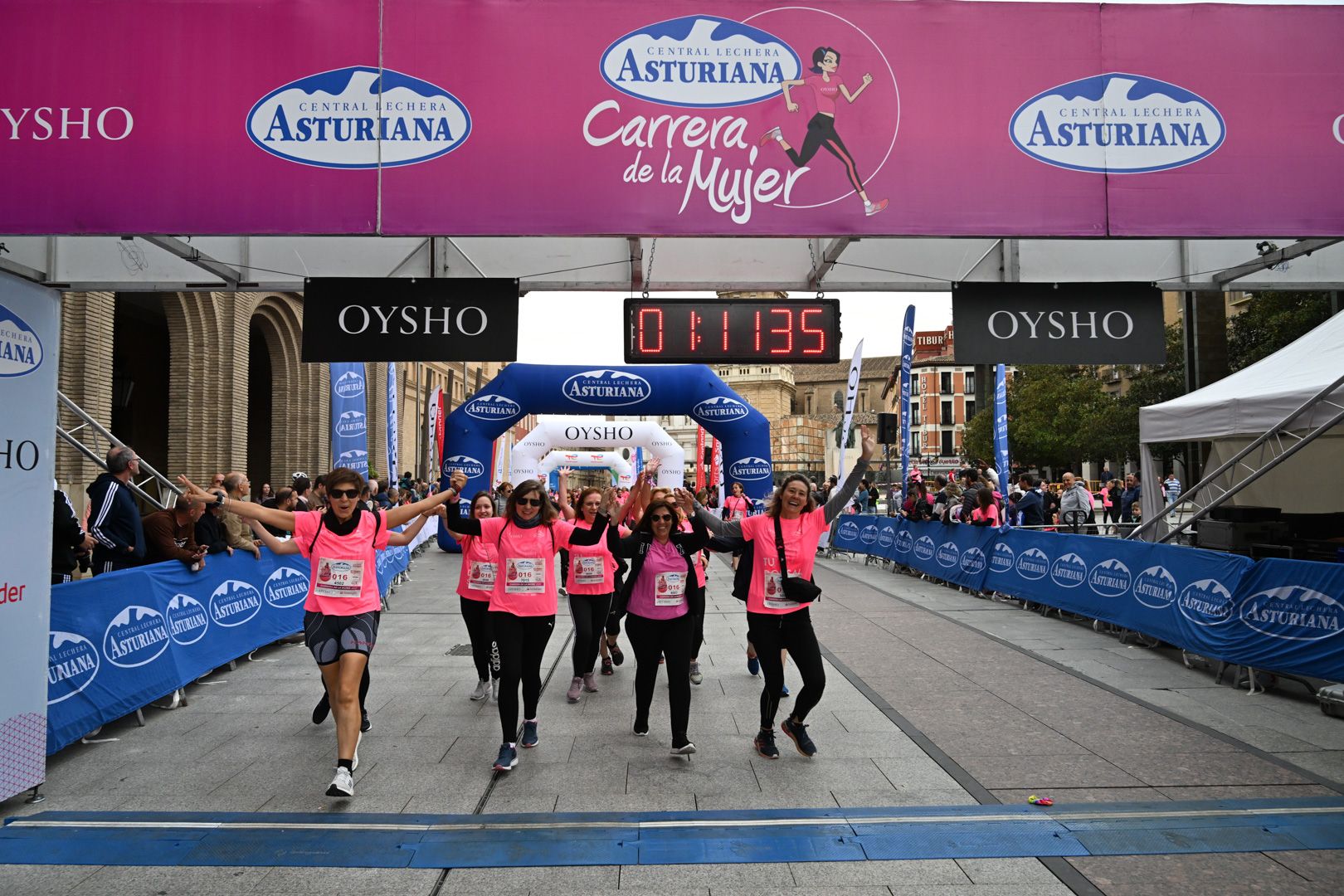 Todas las fotos de la Carrera de la Mujer de Zaragoza 2023. 7190