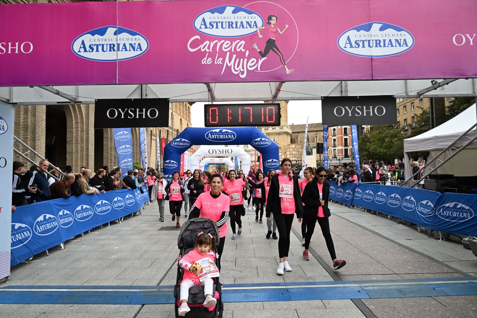 Todas las fotos de la Carrera de la Mujer de Zaragoza 2023. 7677