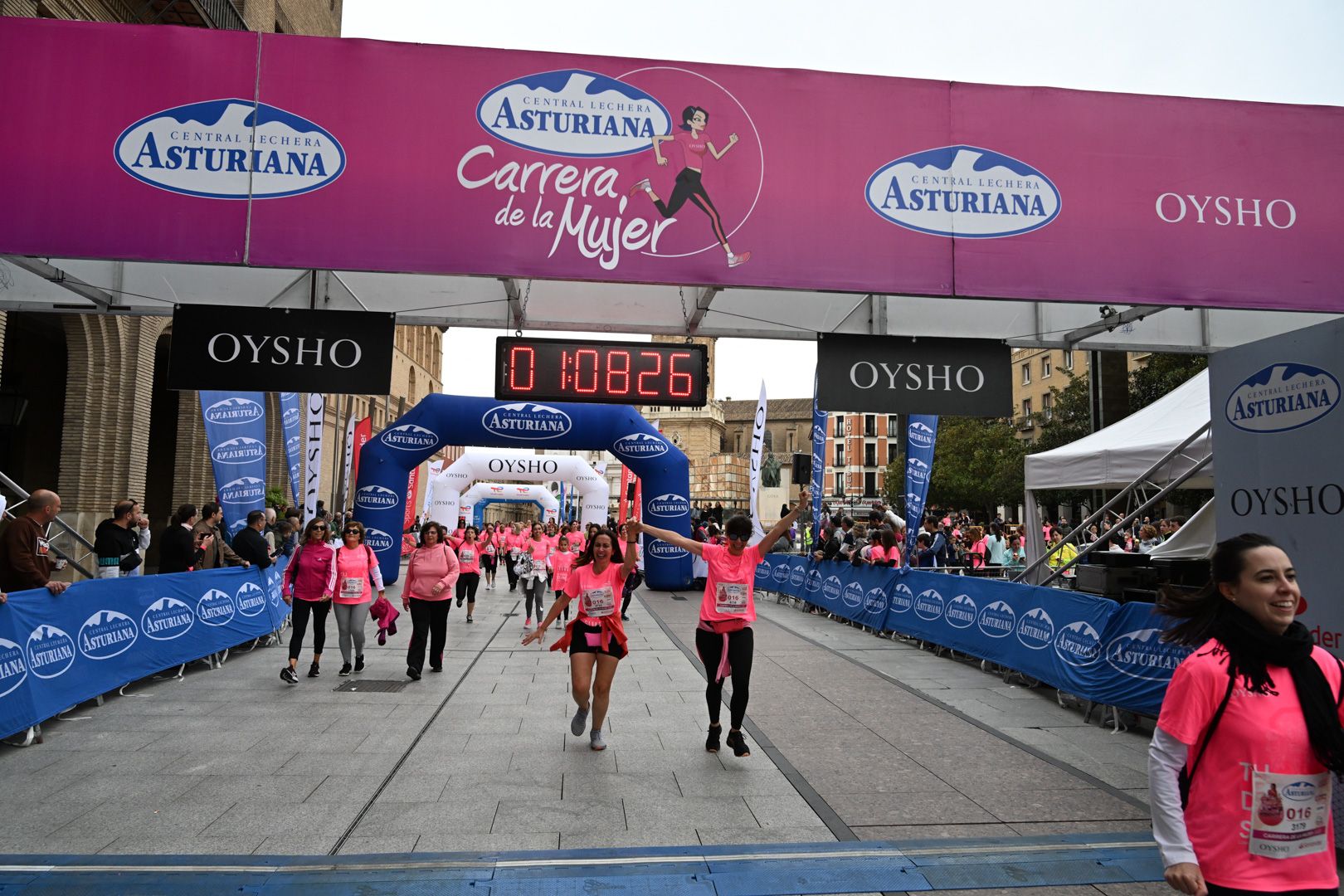 Todas las fotos de la Carrera de la Mujer de Zaragoza 2023. 6949