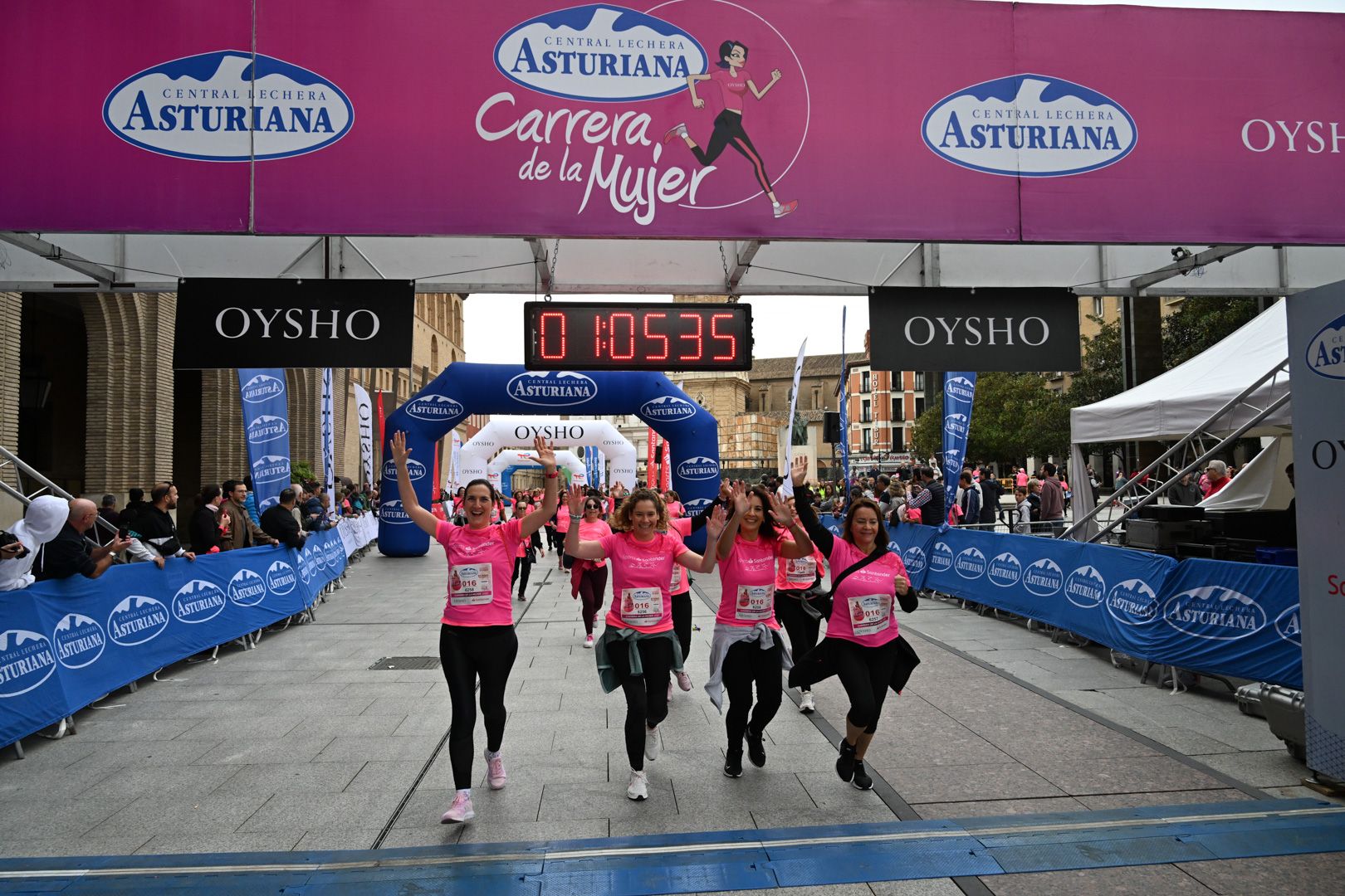 Todas las fotos de la Carrera de la Mujer de Zaragoza 2023. 6706
