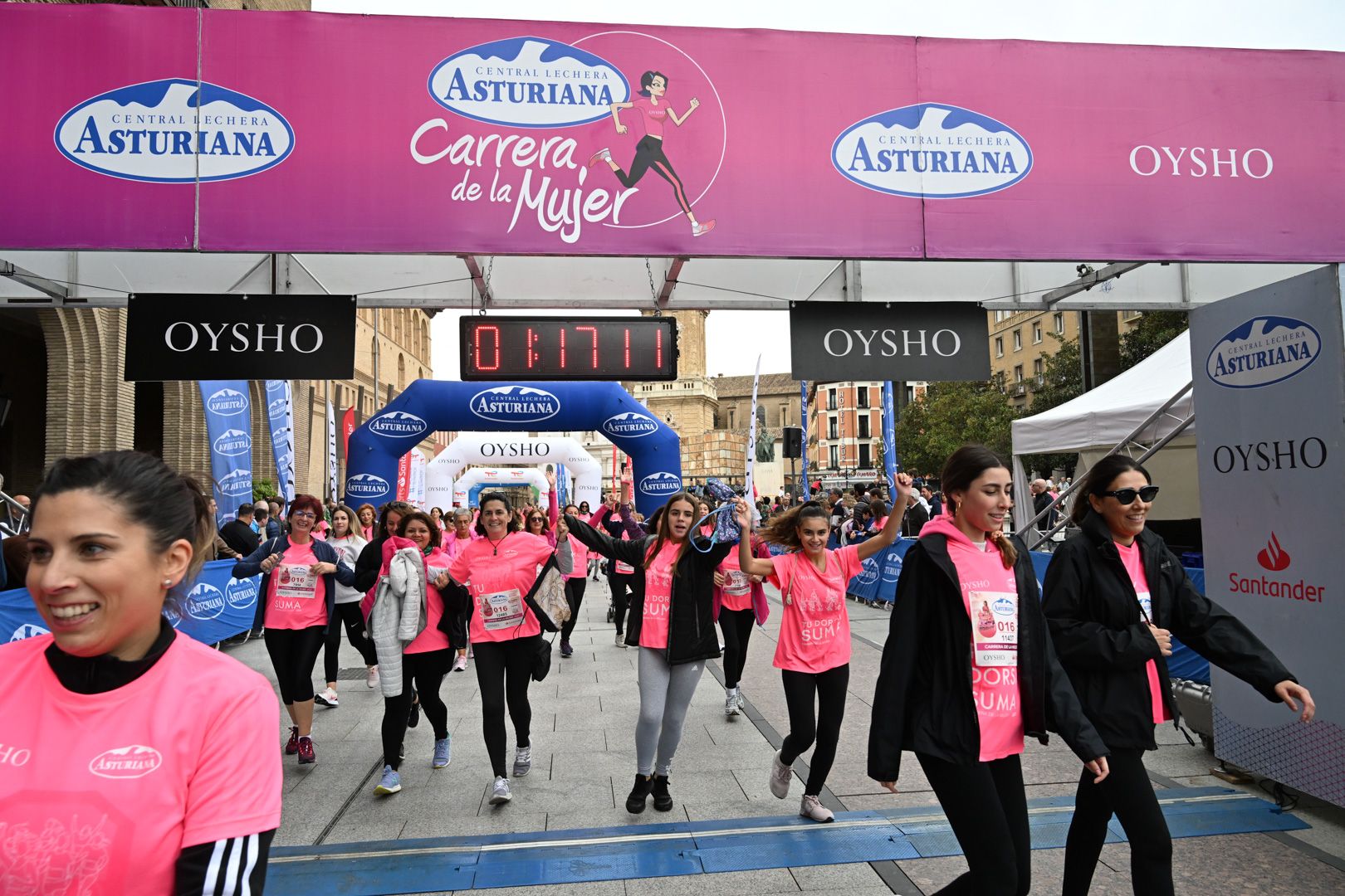 Todas las fotos de la Carrera de la Mujer de Zaragoza 2023. 7680