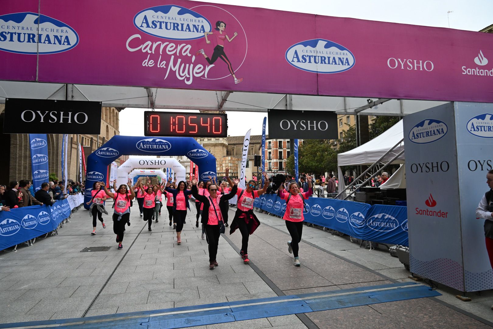 Todas las fotos de la Carrera de la Mujer de Zaragoza 2023. 6711