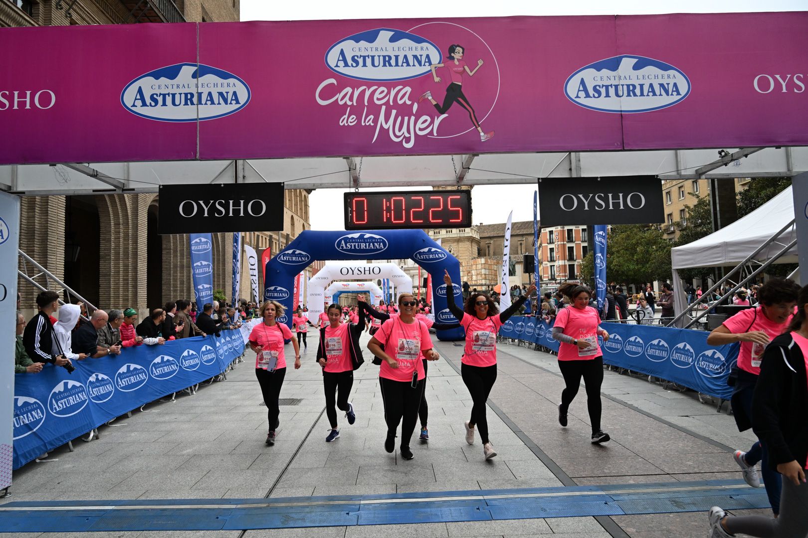 Todas las fotos de la Carrera de la Mujer de Zaragoza 2023. 6484