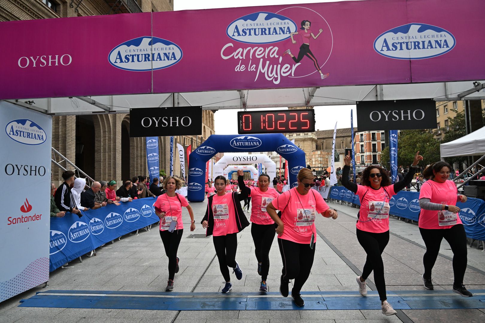 Todas las fotos de la Carrera de la Mujer de Zaragoza 2023. 6485
