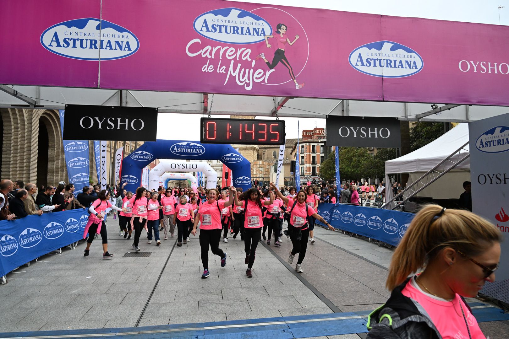 Todas las fotos de la Carrera de la Mujer de Zaragoza 2023. 7443