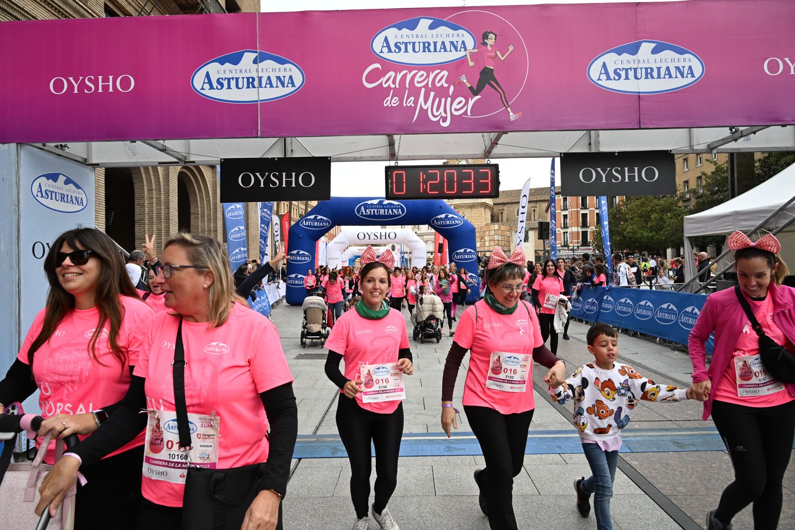 Todas las fotos de la Carrera de la Mujer de Zaragoza 2023. 7932