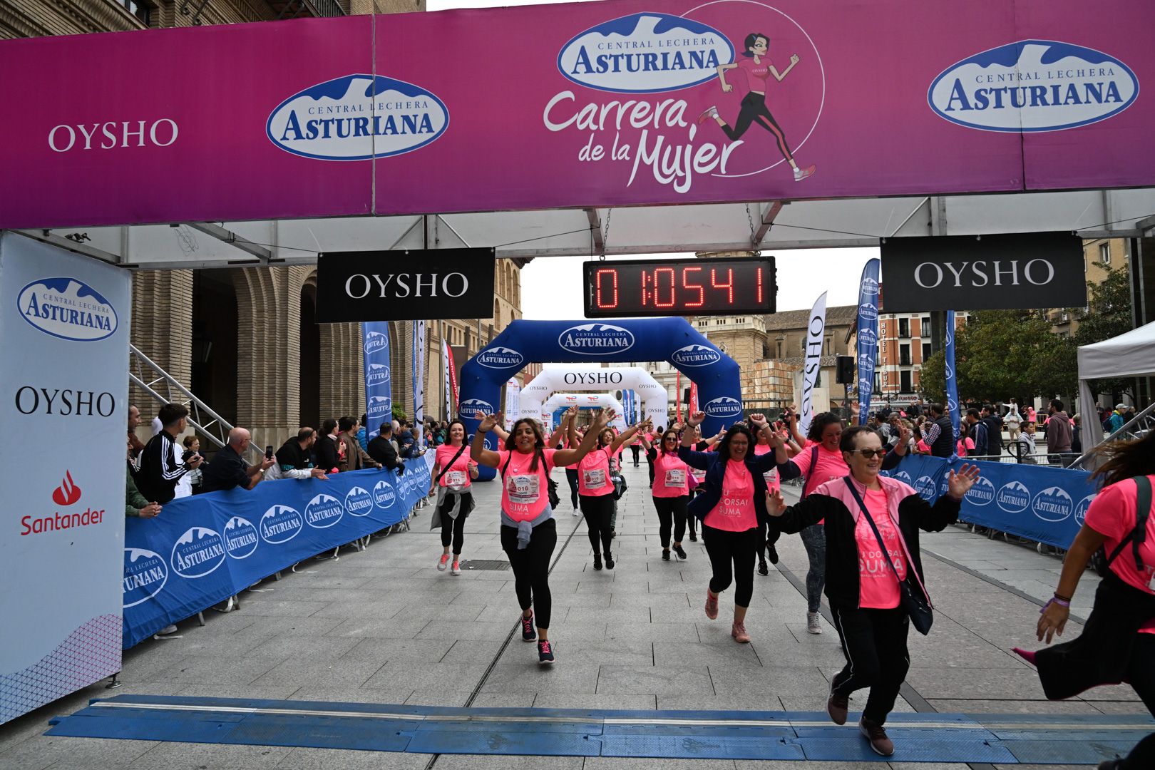 Todas las fotos de la Carrera de la Mujer de Zaragoza 2023. 6714