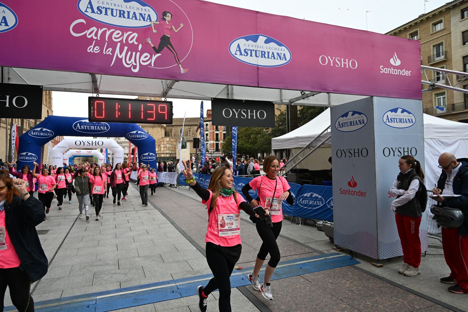 Todas las fotos de la Carrera de la Mujer de Zaragoza 2023. 7201