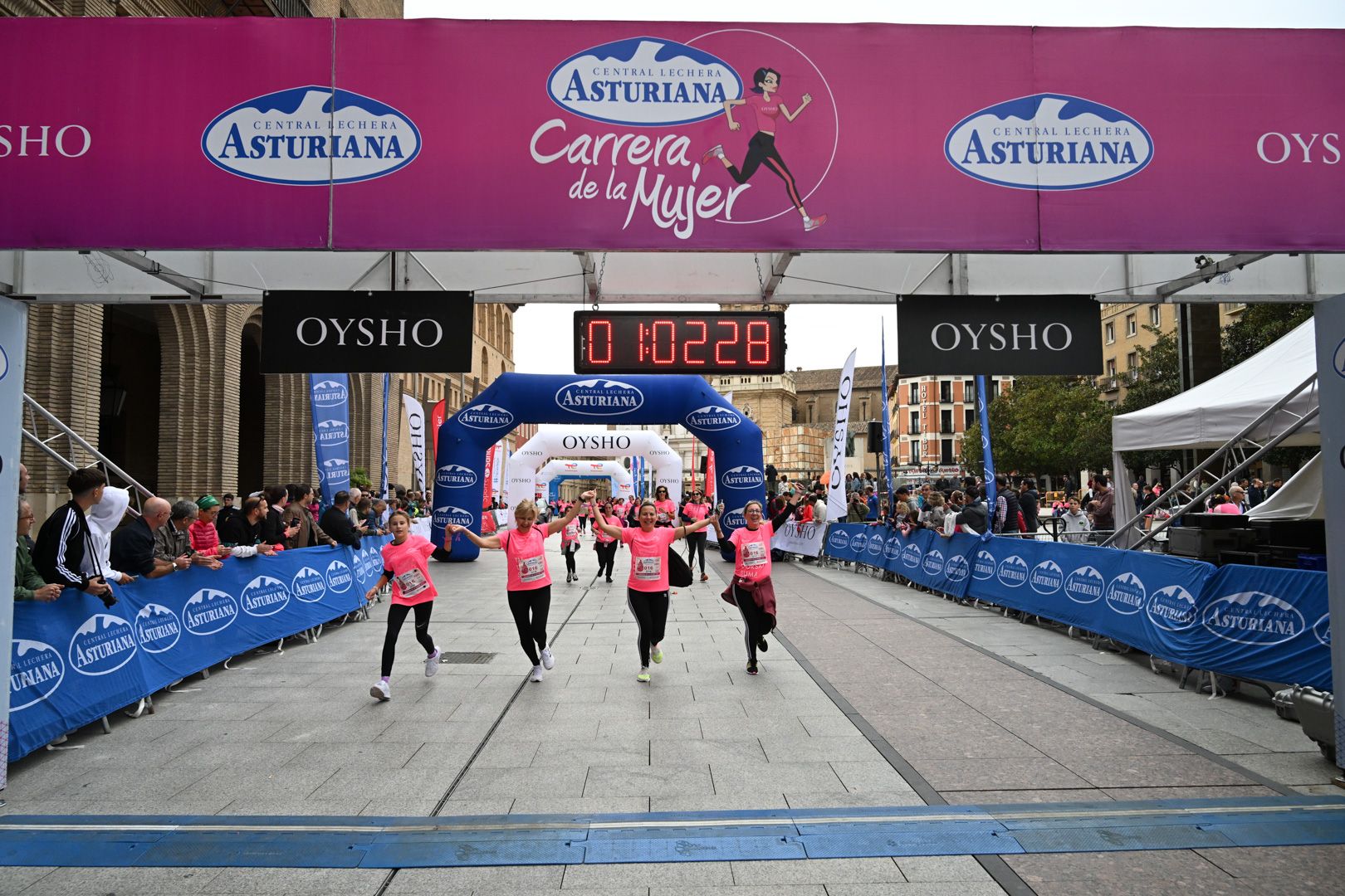 Todas las fotos de la Carrera de la Mujer de Zaragoza 2023. 6487
