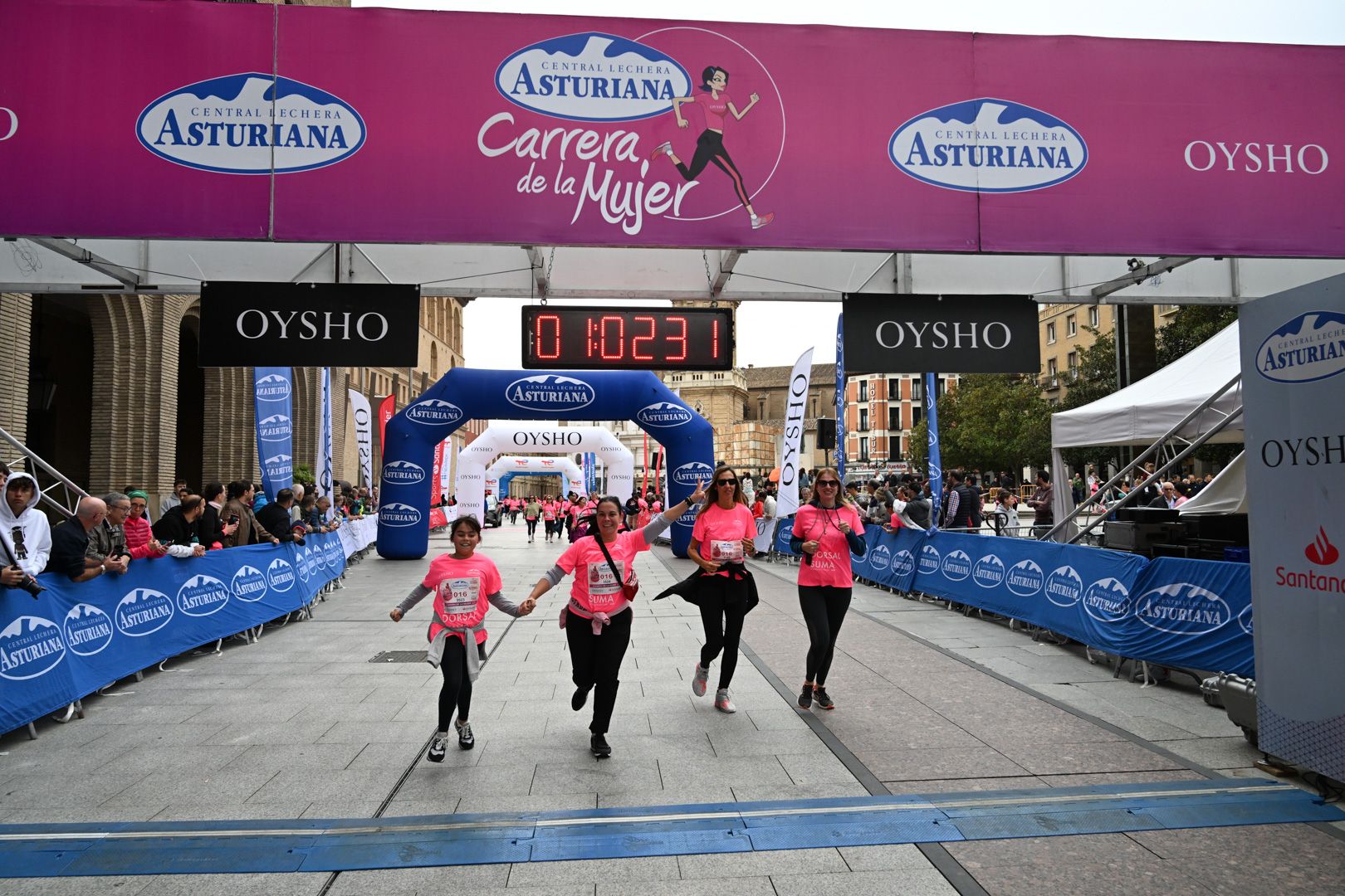 Todas las fotos de la Carrera de la Mujer de Zaragoza 2023. 6490
