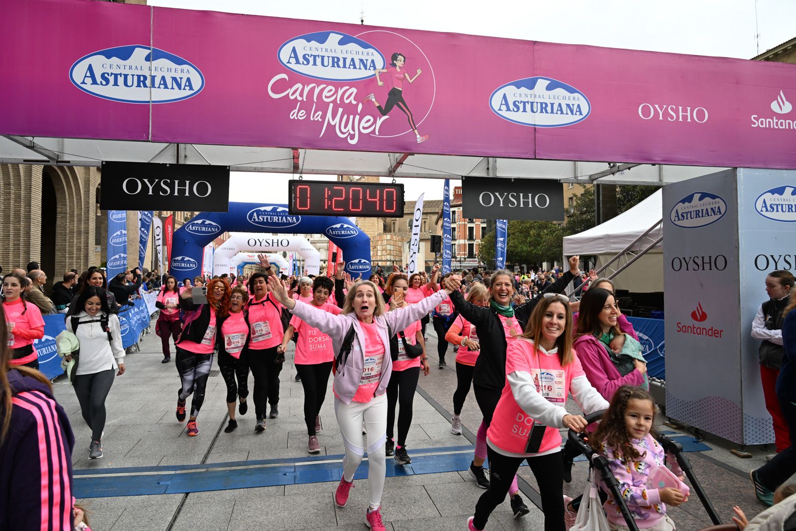 Todas las fotos de la Carrera de la Mujer de Zaragoza 2023. 7937