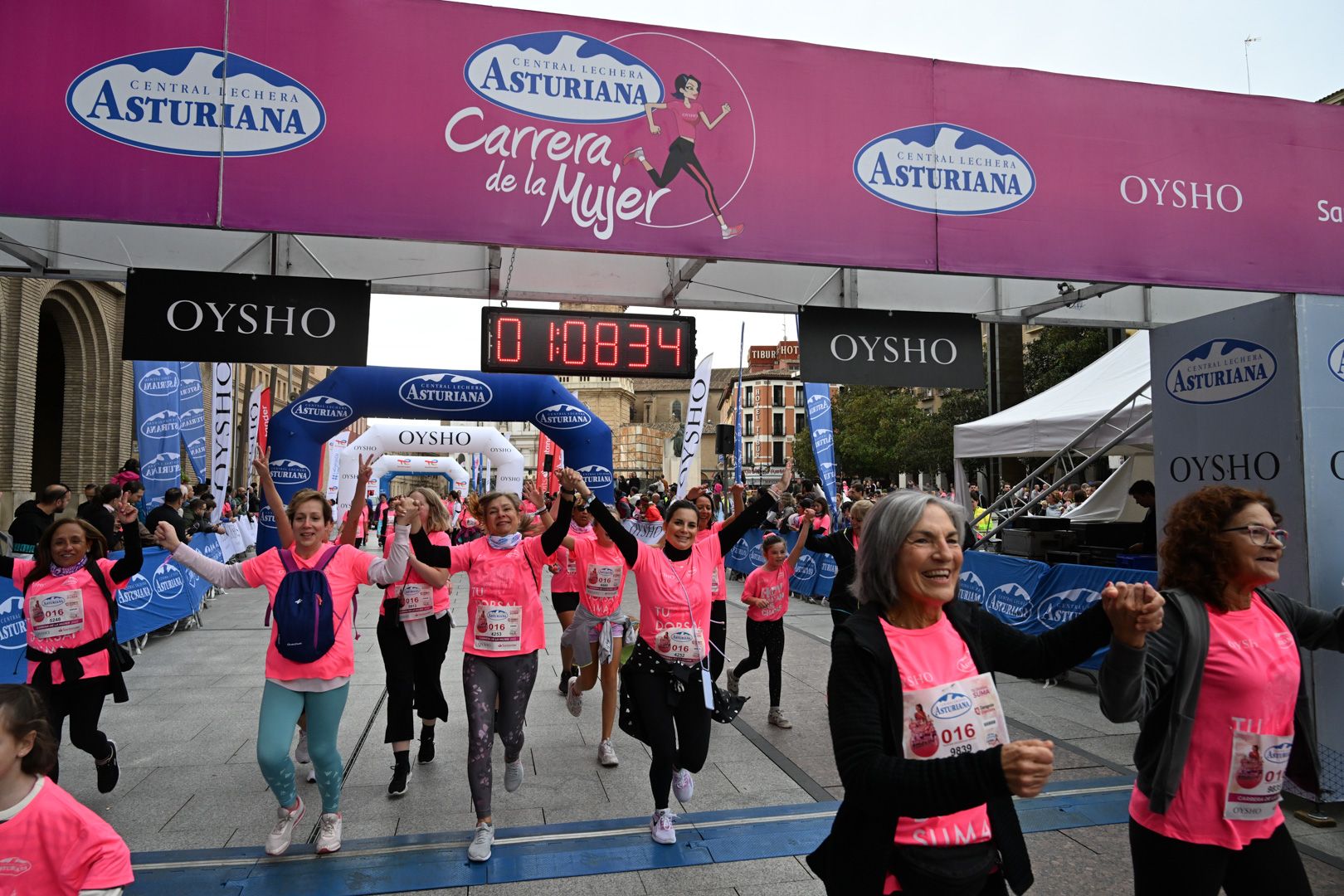 Todas las fotos de la Carrera de la Mujer de Zaragoza 2023. 6964