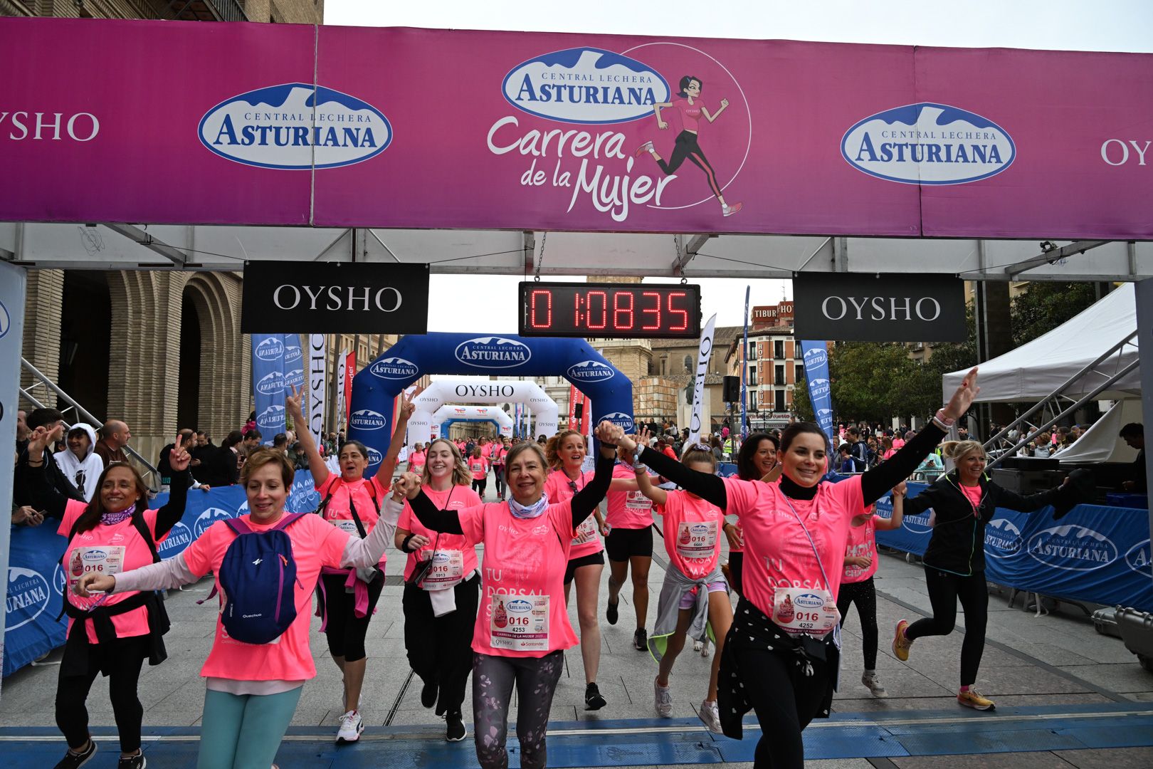 Todas las fotos de la Carrera de la Mujer de Zaragoza 2023. 6965